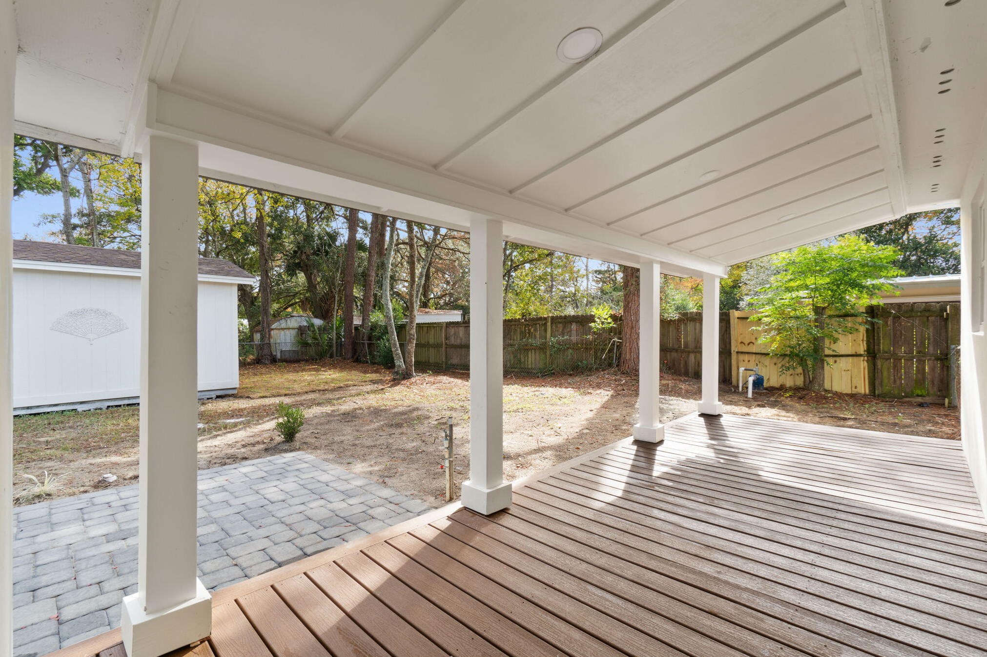 630 Shrewsbury Rd, Mary Esther FL  32569-1740 exterior