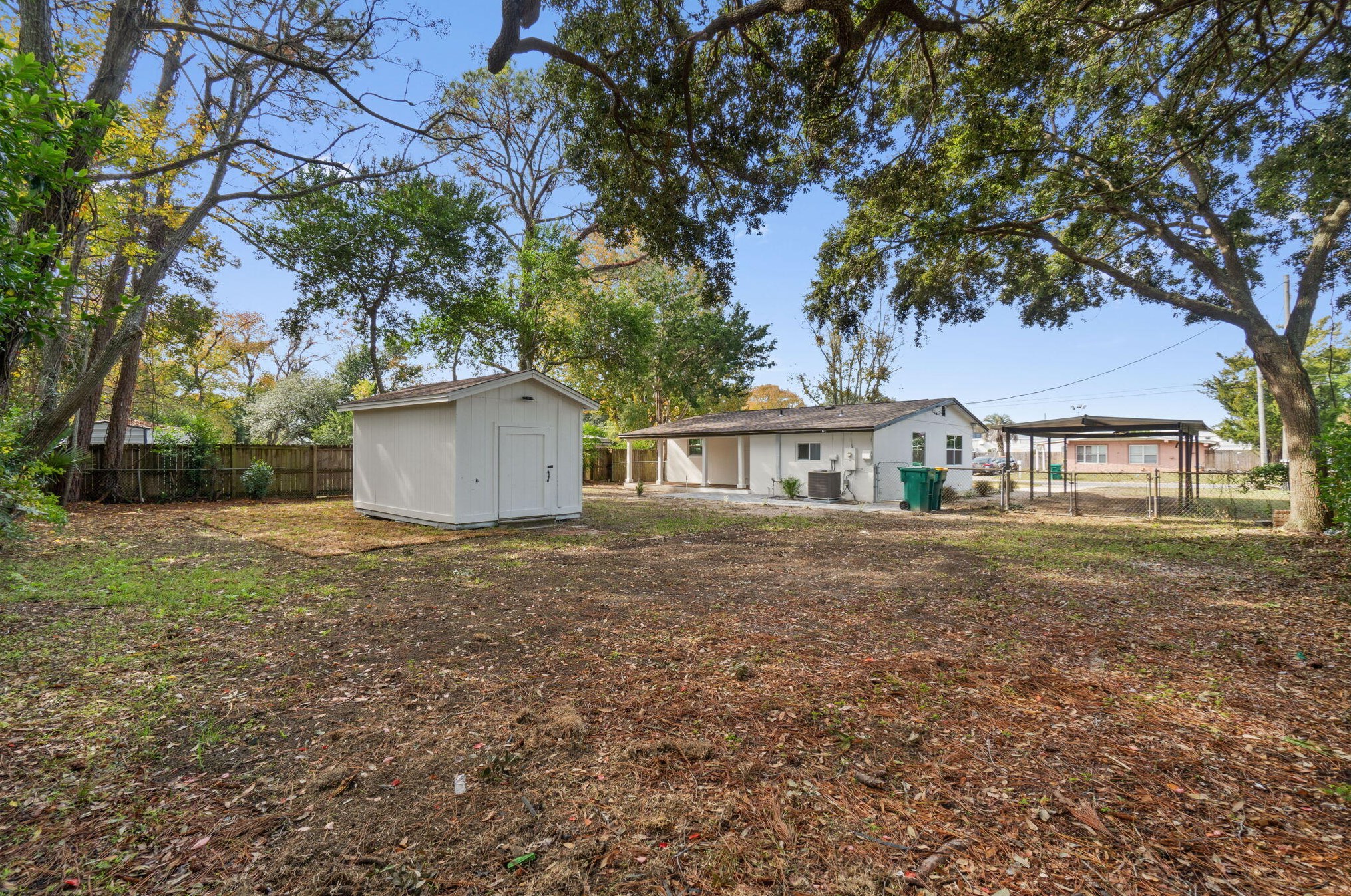 630 Shrewsbury Rd, Mary Esther FL  32569-1740 exterior