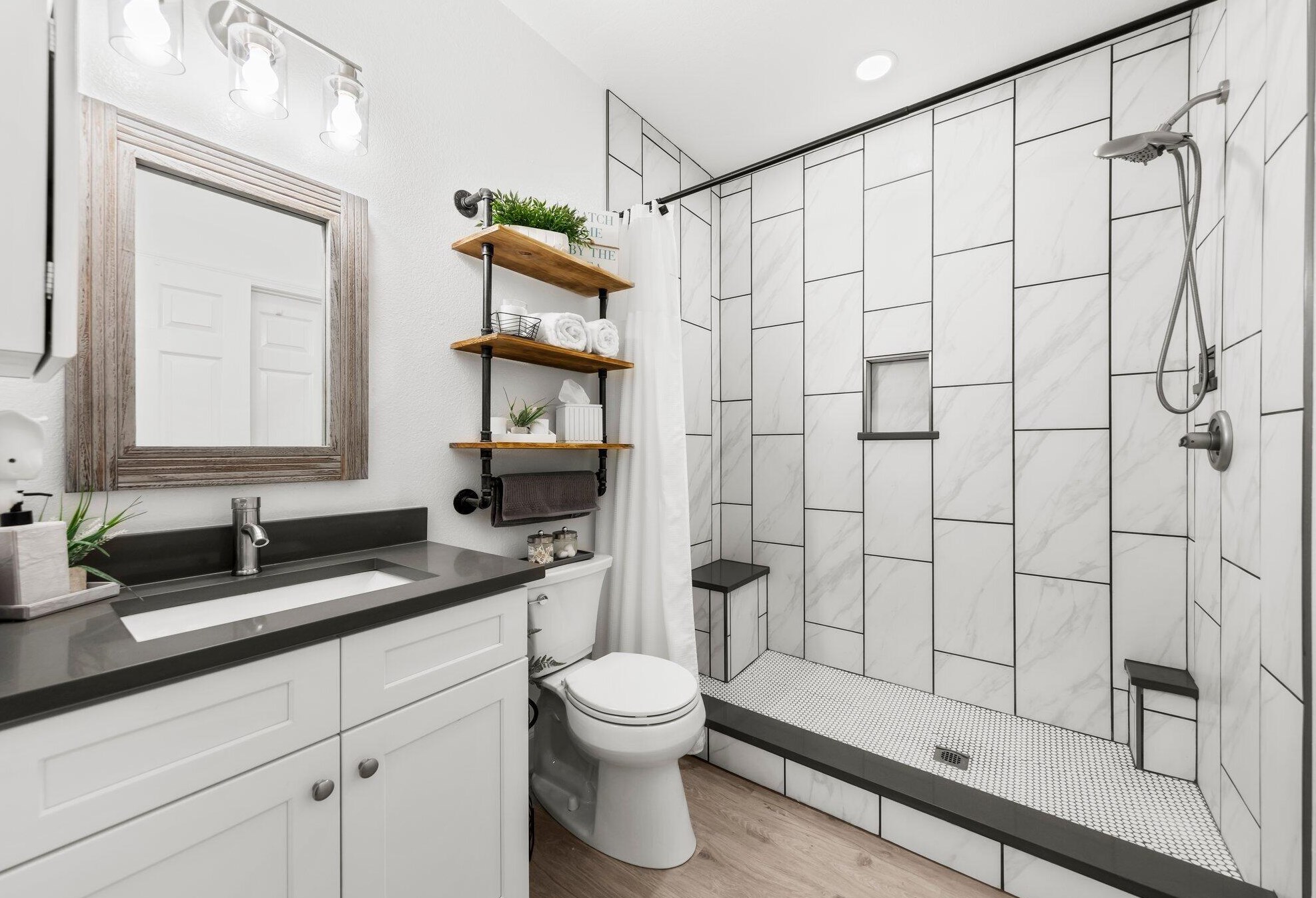 229 Crest Dr, Destin FL  32550-3929 exterior