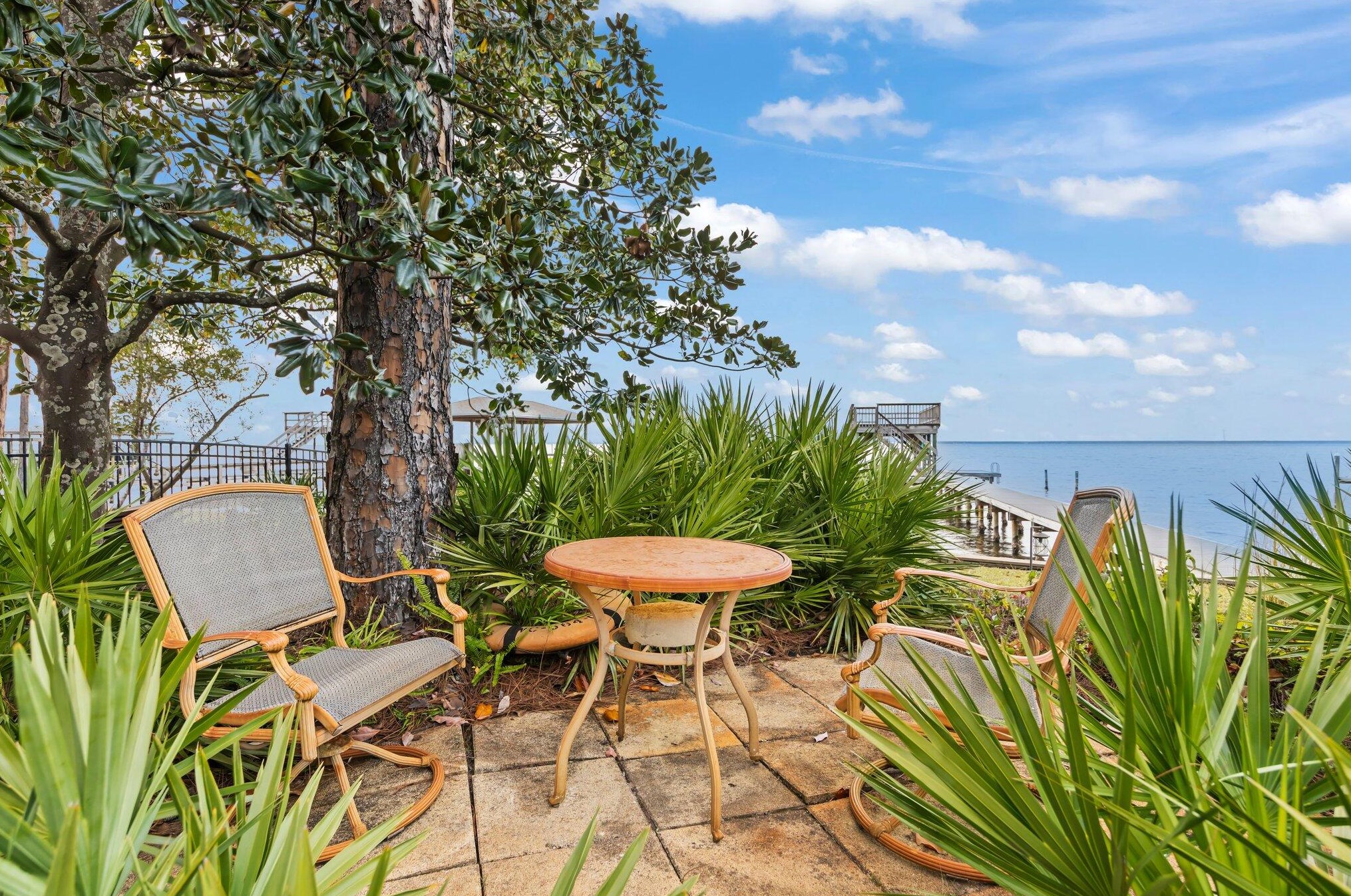 229 Crest Dr, Destin FL  32550-3929 exterior