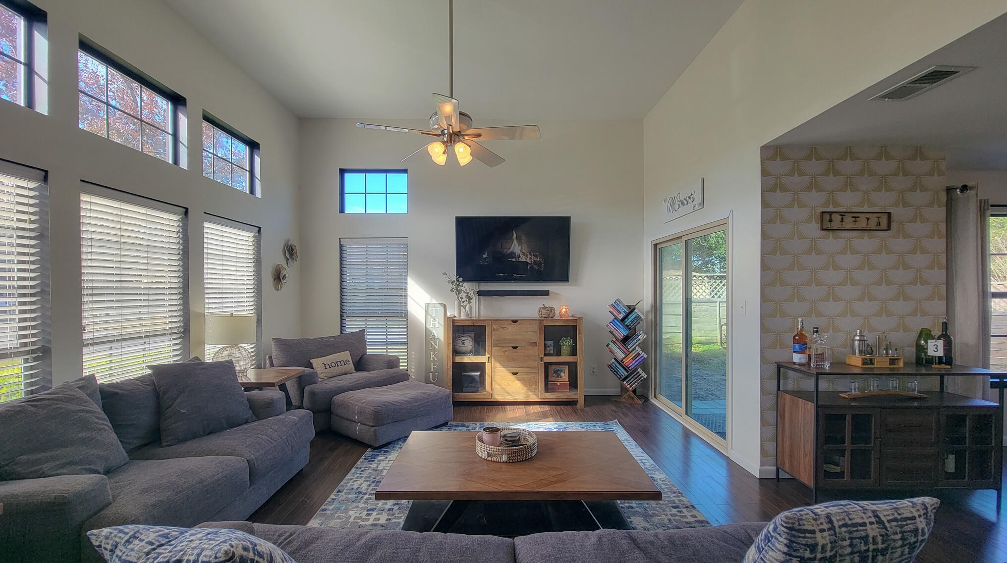 1600 Mariah Way, Fort Walton Beach FL  32547-1189 exterior