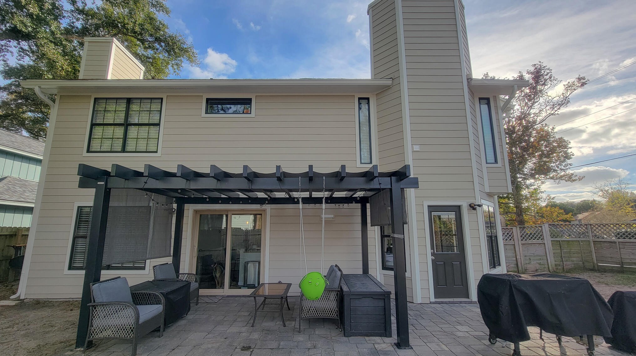 1600 Mariah Way, Fort Walton Beach FL  32547-1189 exterior