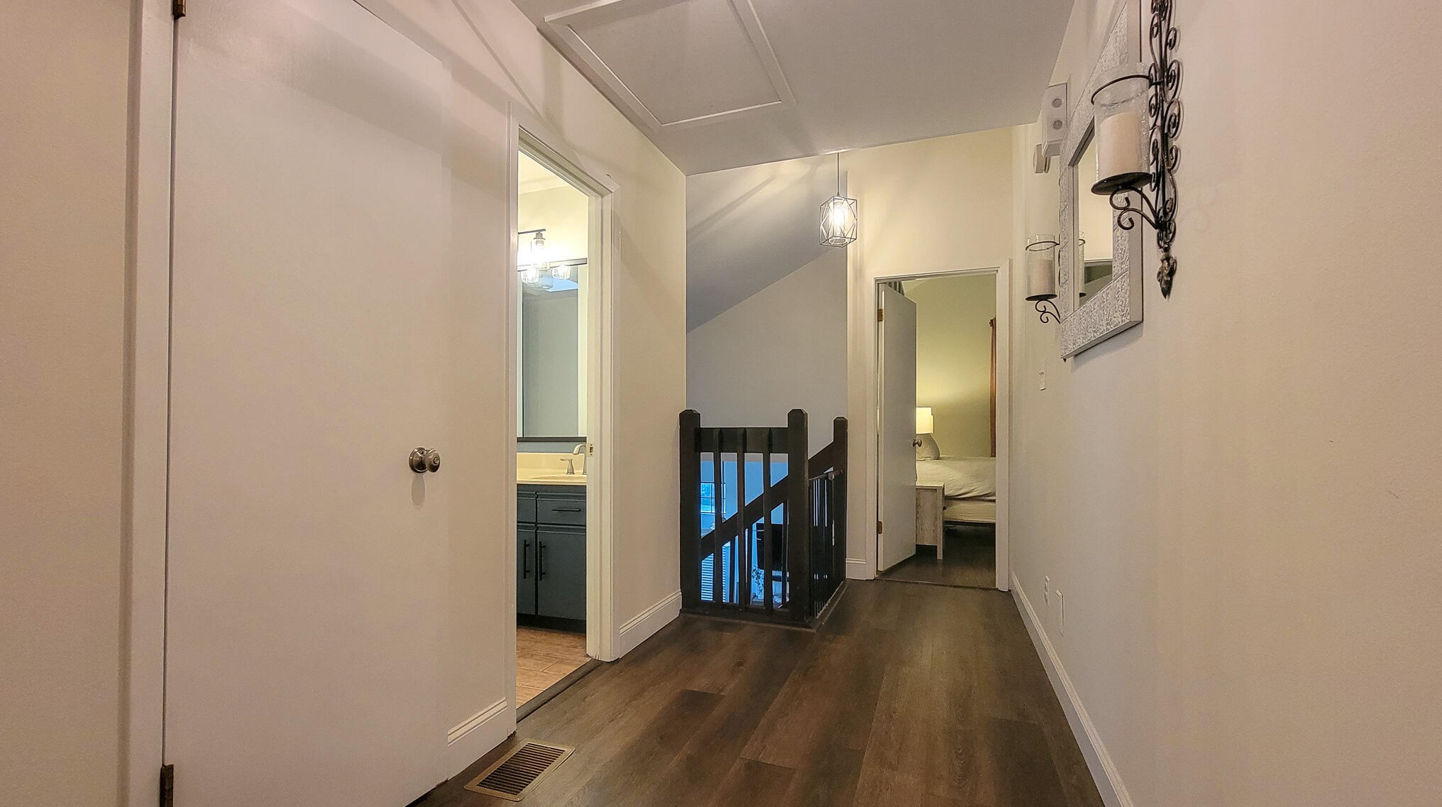 1600 Mariah Way, Fort Walton Beach FL  32547-1189 exterior