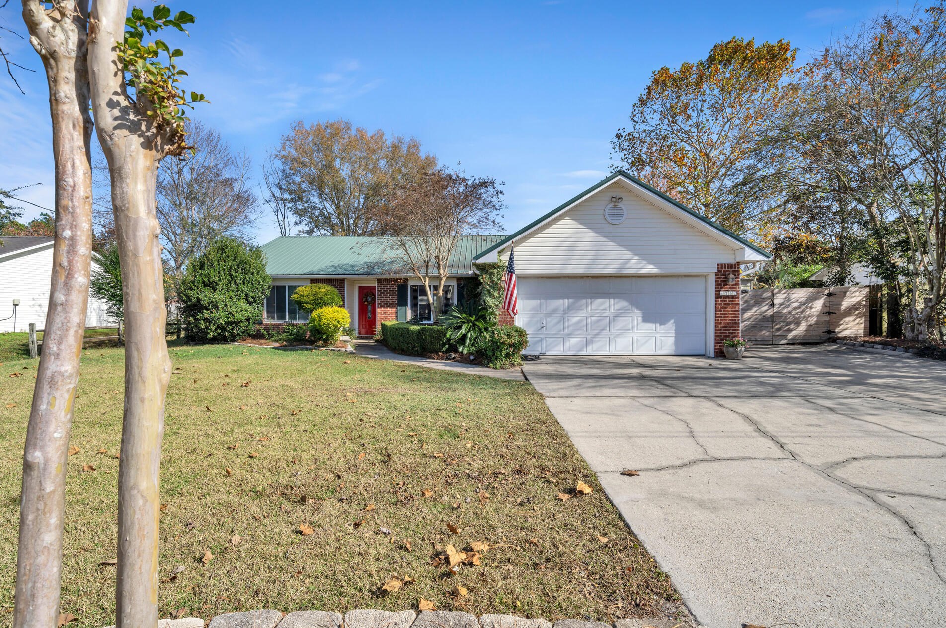 1252 Ego Dr, Crestview, FL 32536-4268