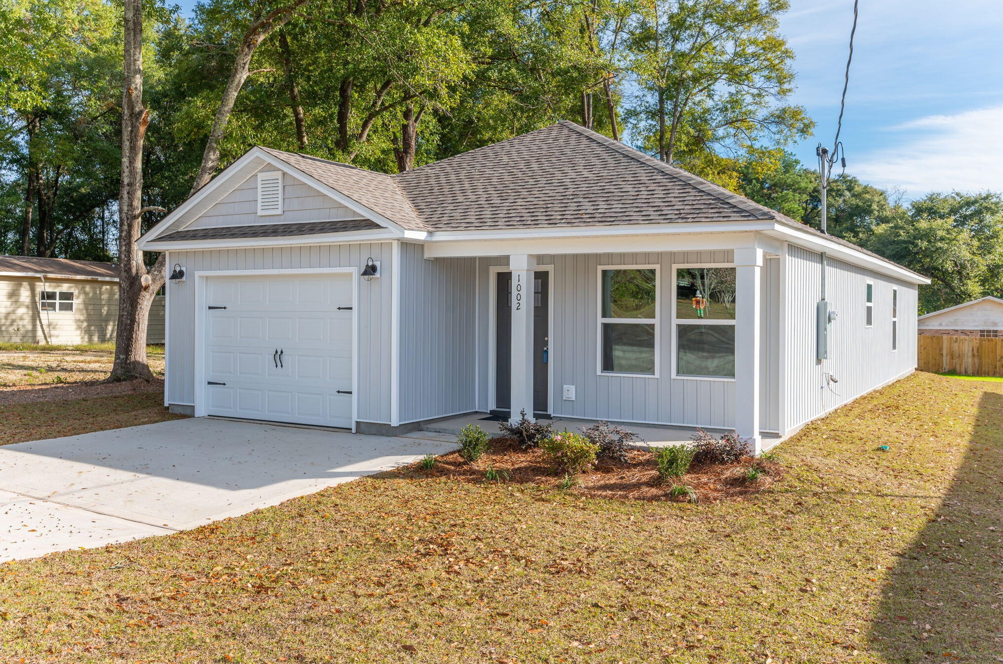 1002 Valley Rd, Crestview, FL 32539