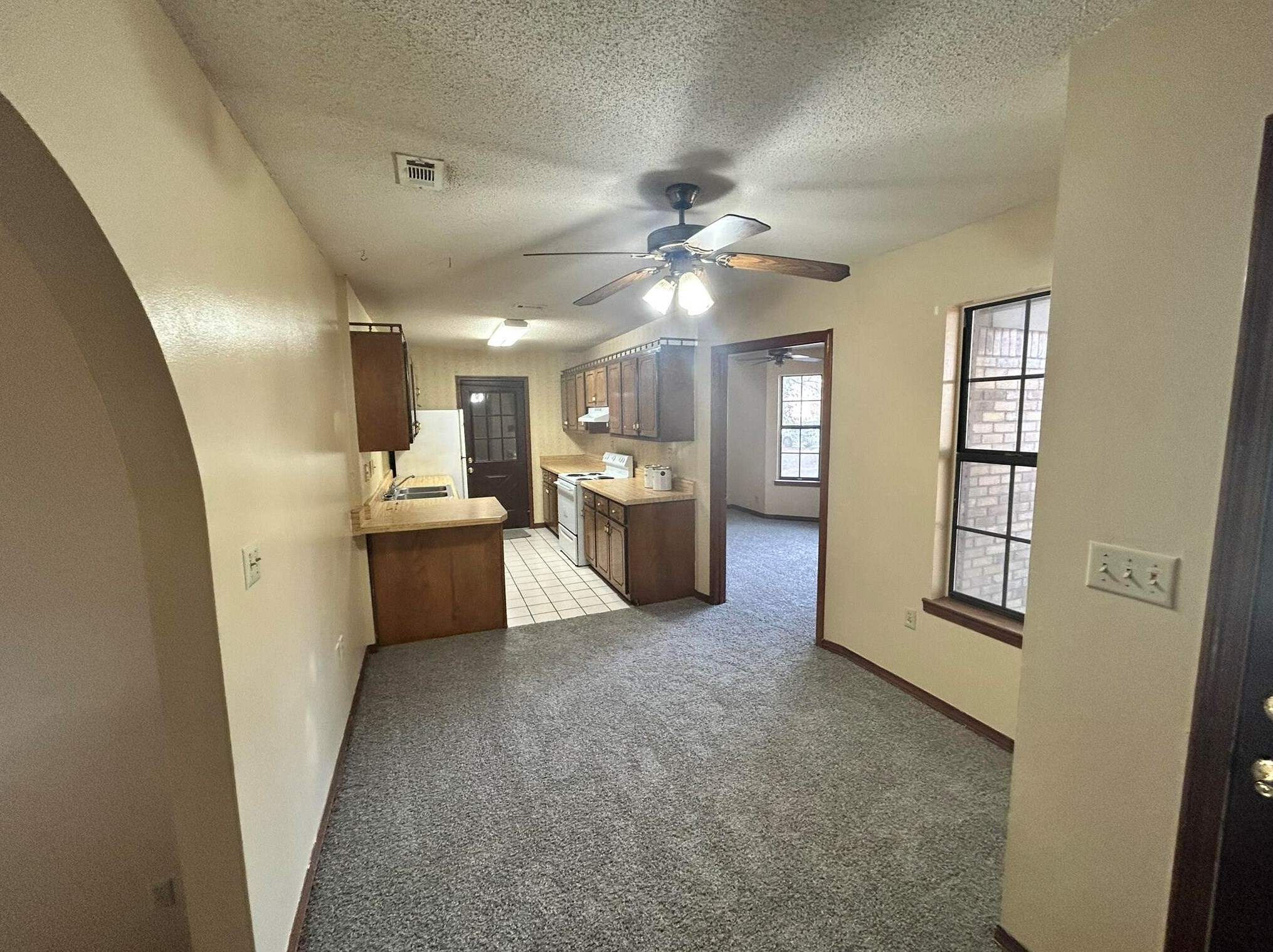 121 Jacob Dr, Crestview FL  32536-9589 exterior