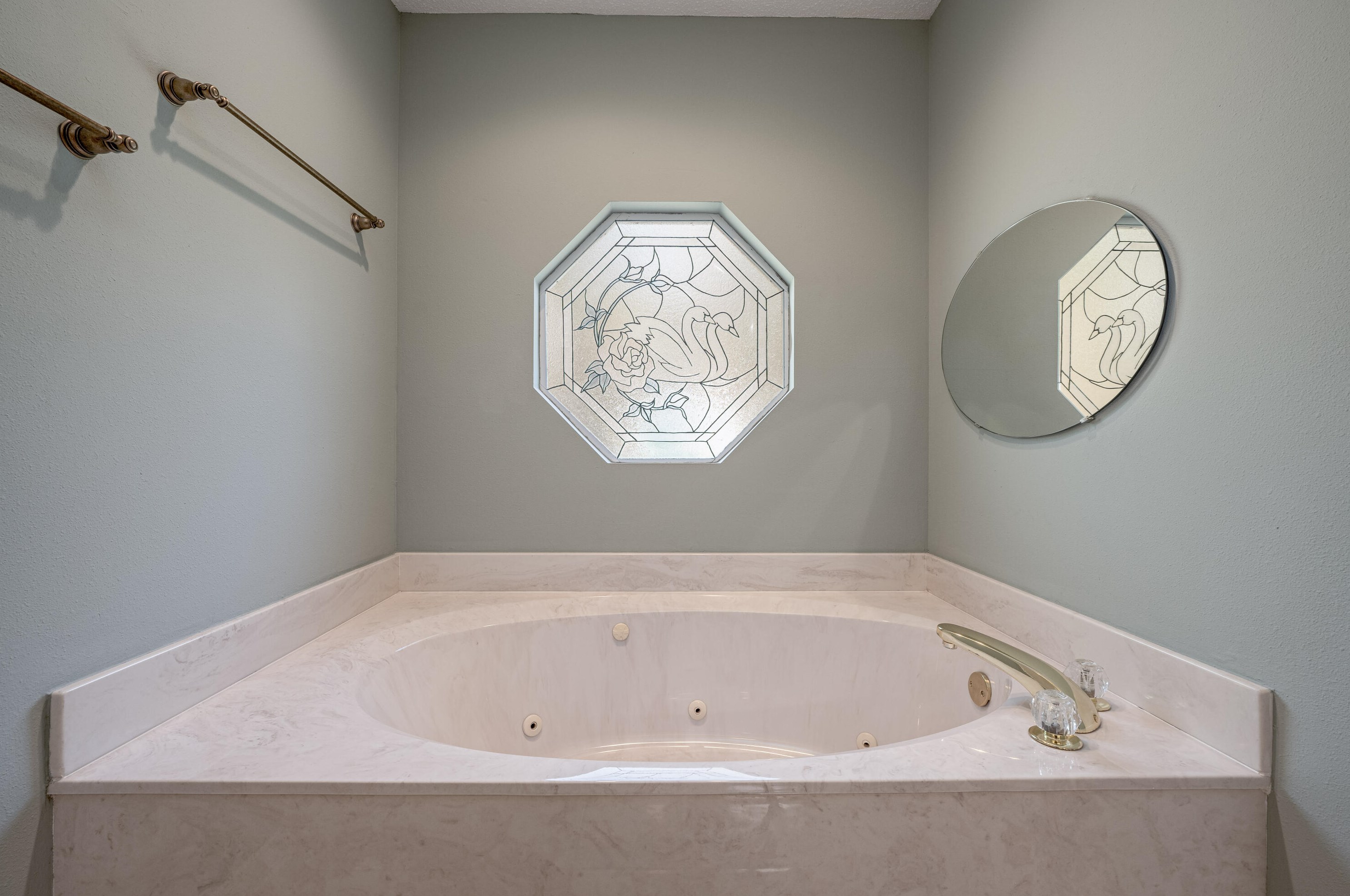 4548 Nancy Ward Ln, Niceville FL  32578-6802 exterior