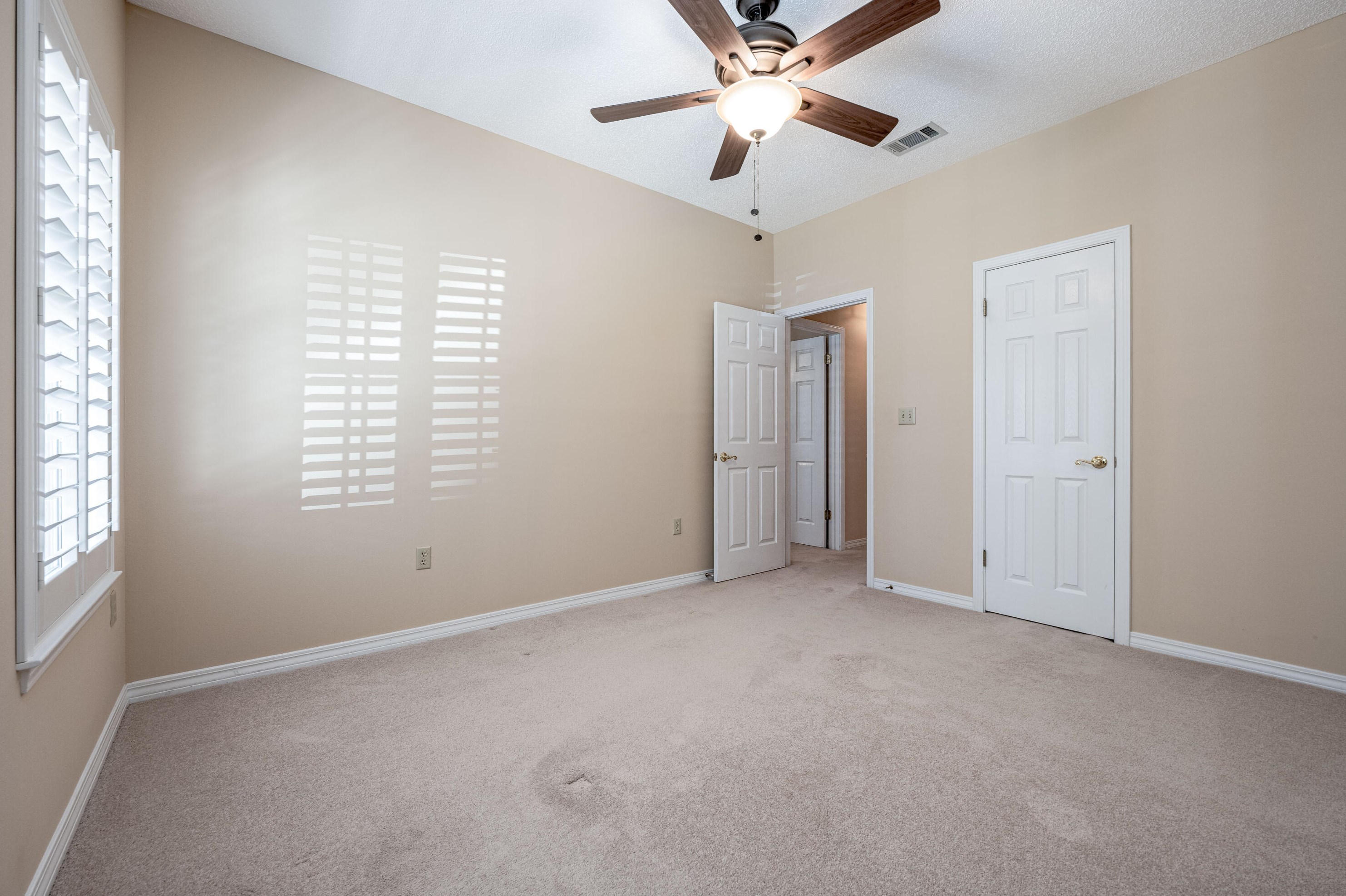 4548 Nancy Ward Ln, Niceville FL  32578-6802 exterior