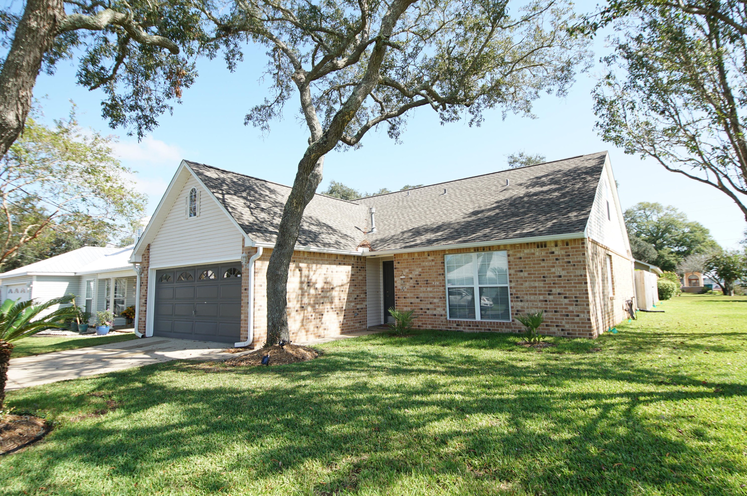 991 Asaro Ct, Fort Walton Beach, FL 32547