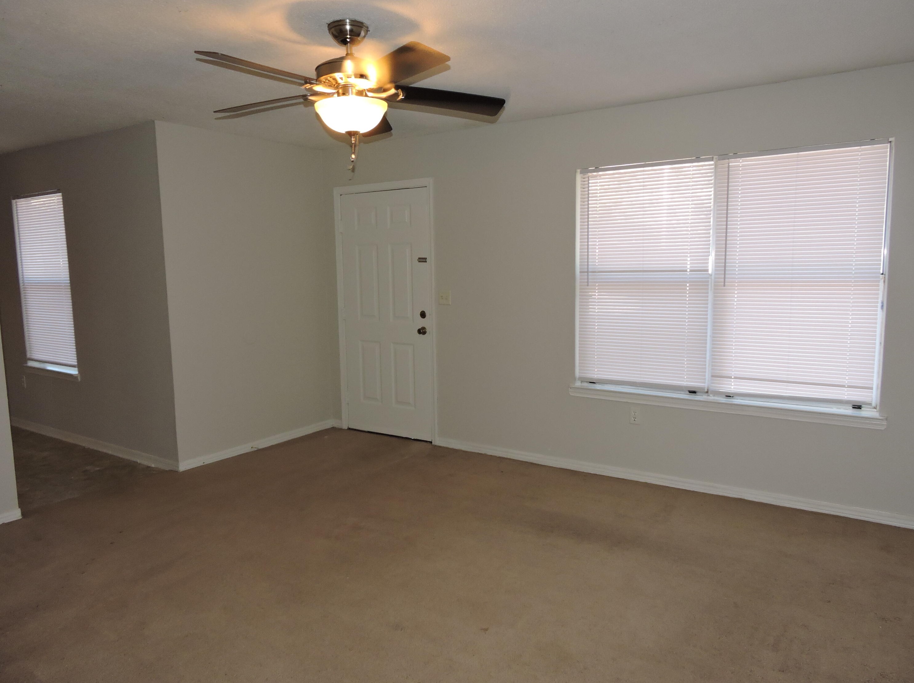 877 Amos St, Crestview FL  32539-4210 exterior