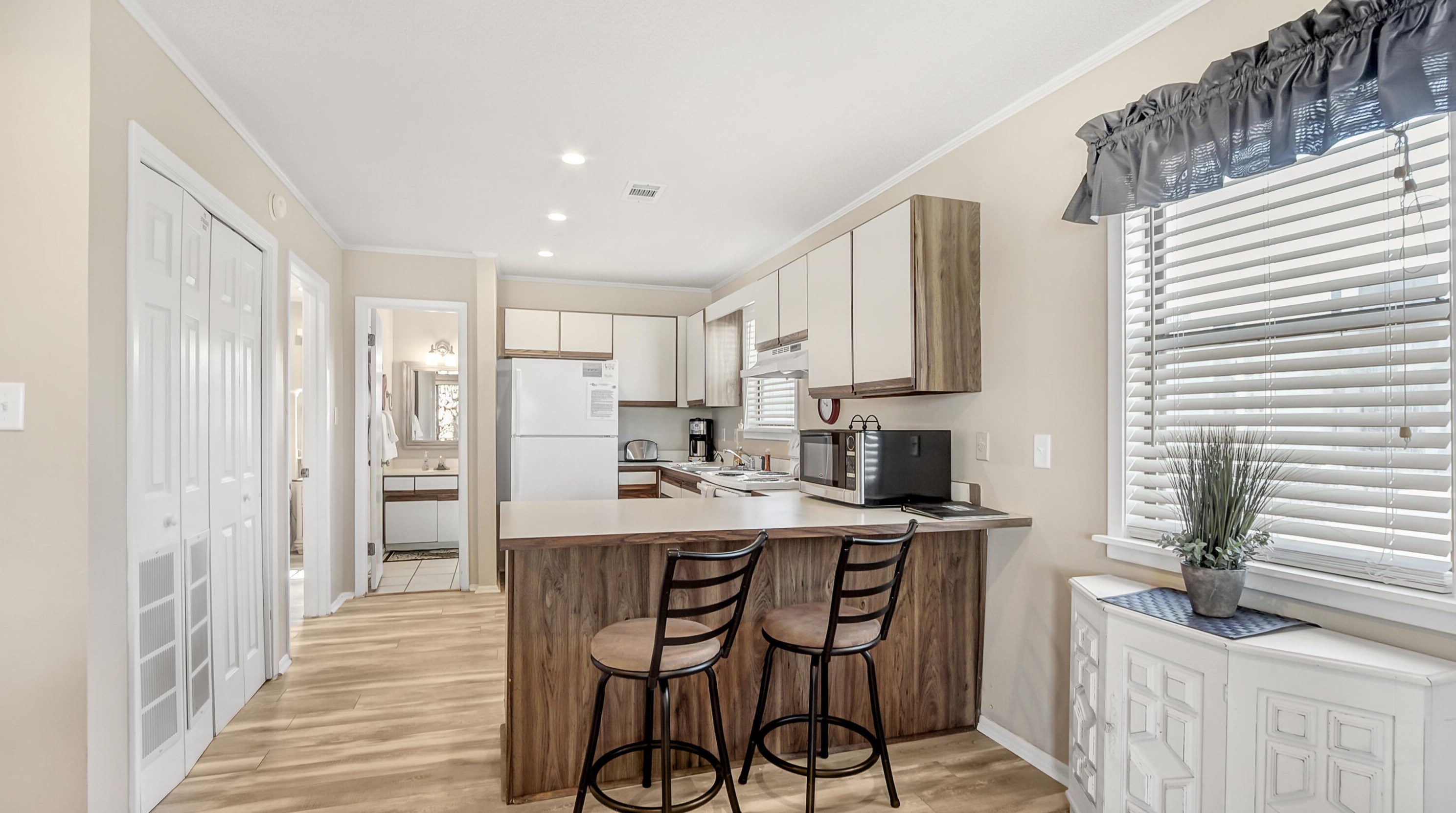 3799 County Highway 30a, Santa Rosa Beach FL  32459-6547 exterior