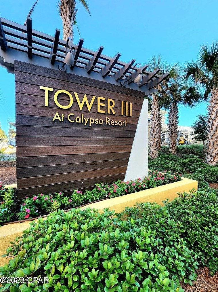 15928 Front Beach Rd, Panama City FL  32413-2511 exterior