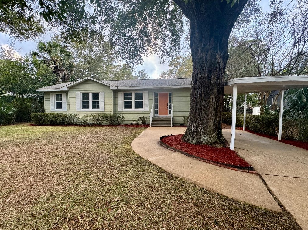 303 Dixie St, Crestview, FL 32536-2531