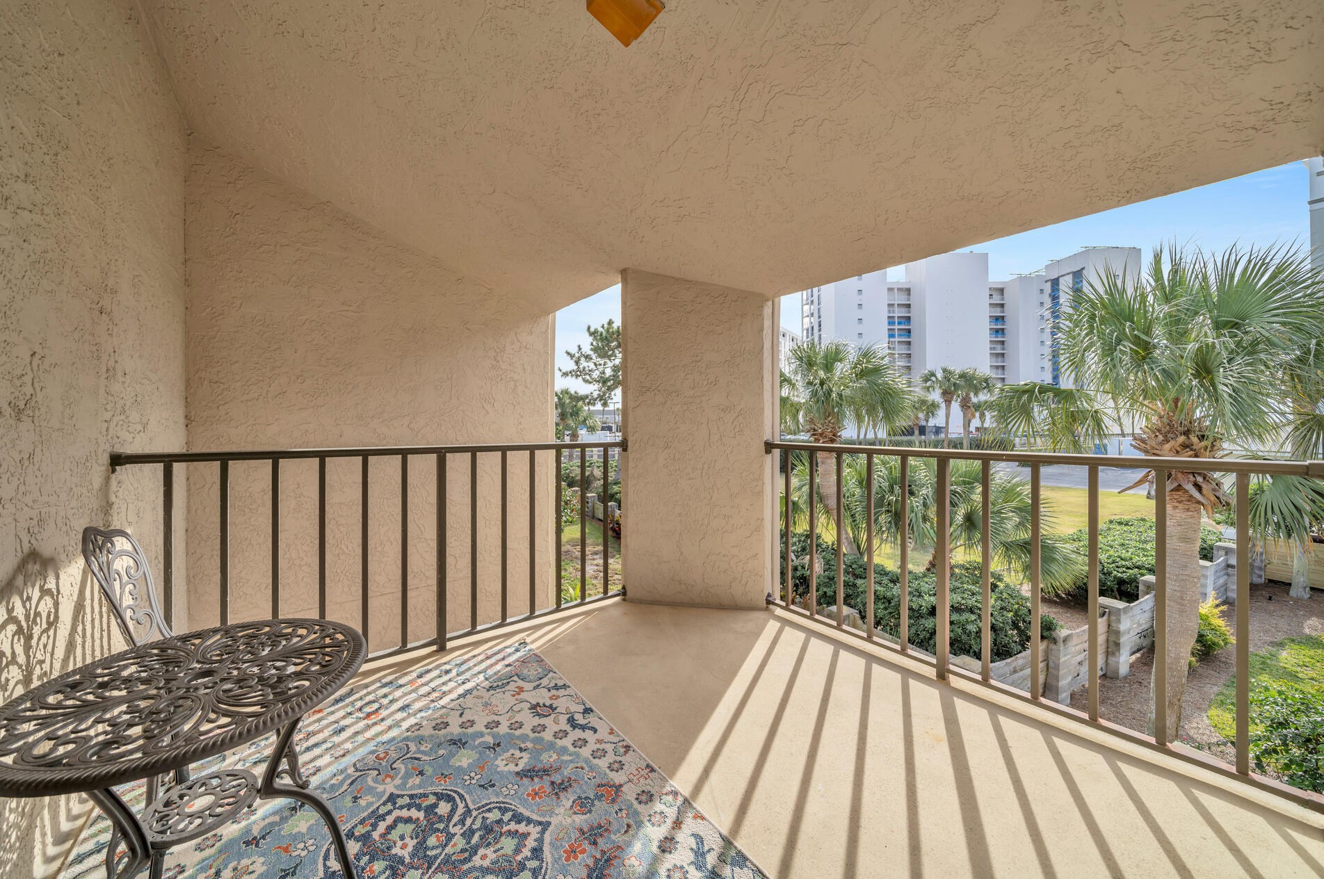 930 Gulf Shore Dr, Destin FL  32541-3203 exterior