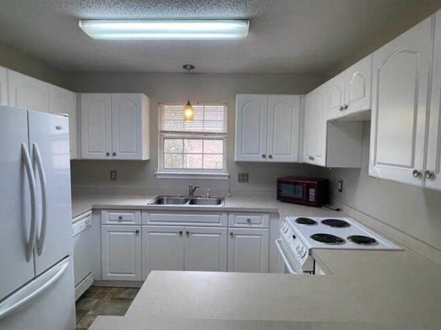 643 Alysheba Dr, Crestview FL  32539-6207 exterior