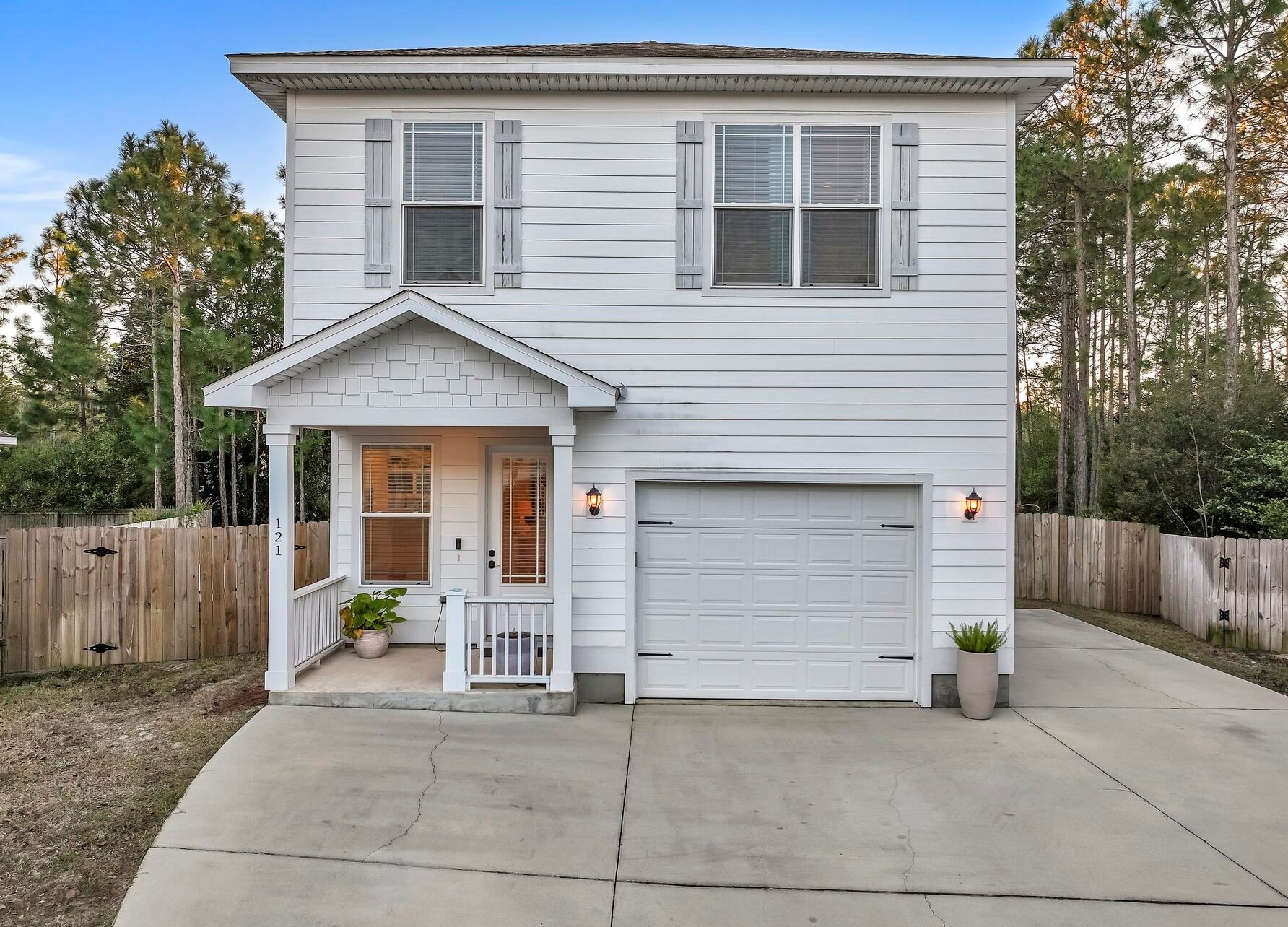 121 Topsail Dr, Santa Rosa Beach FL  32459-6136 exterior