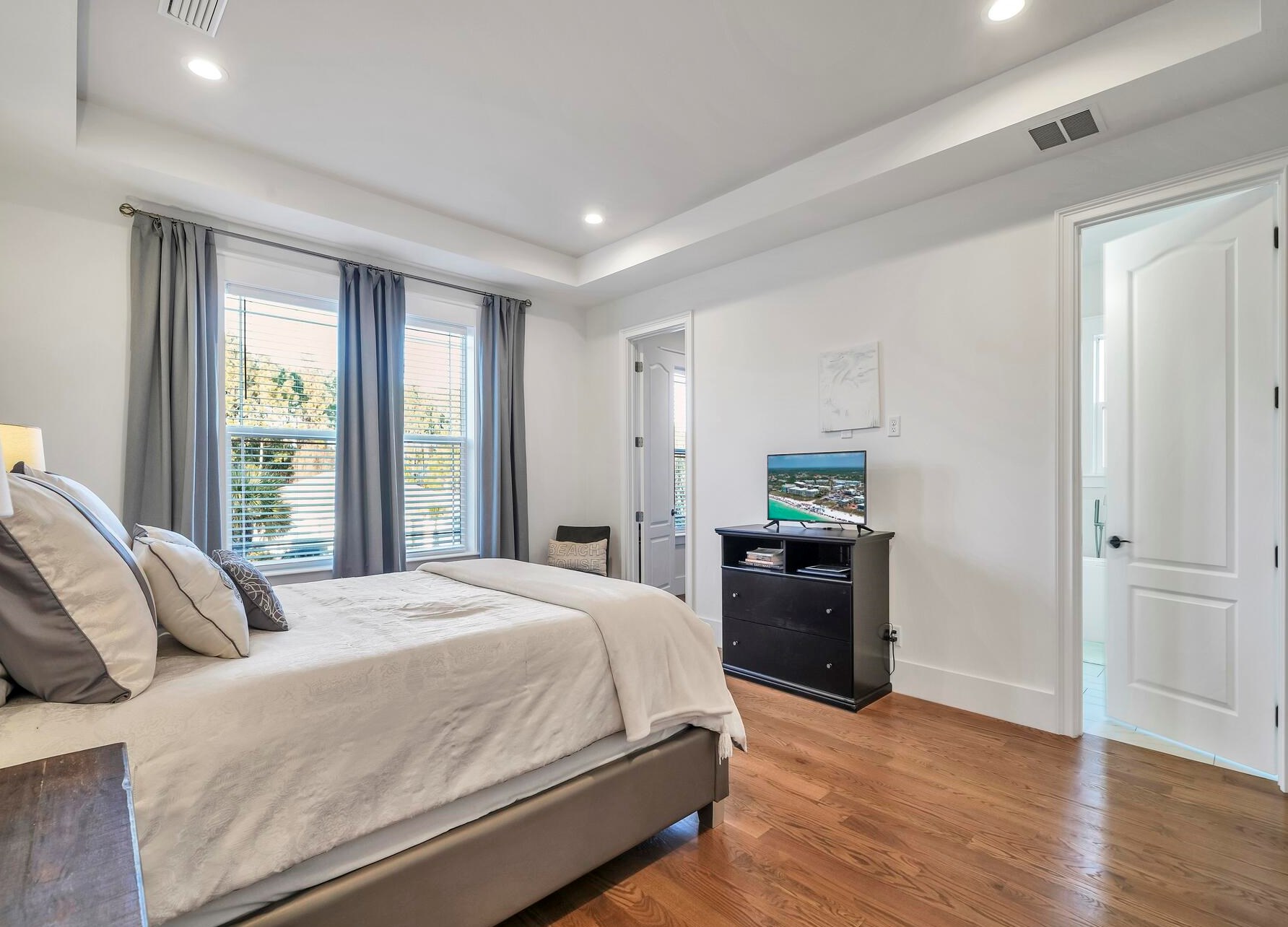 121 Topsail Dr, Santa Rosa Beach FL  32459-6136 exterior