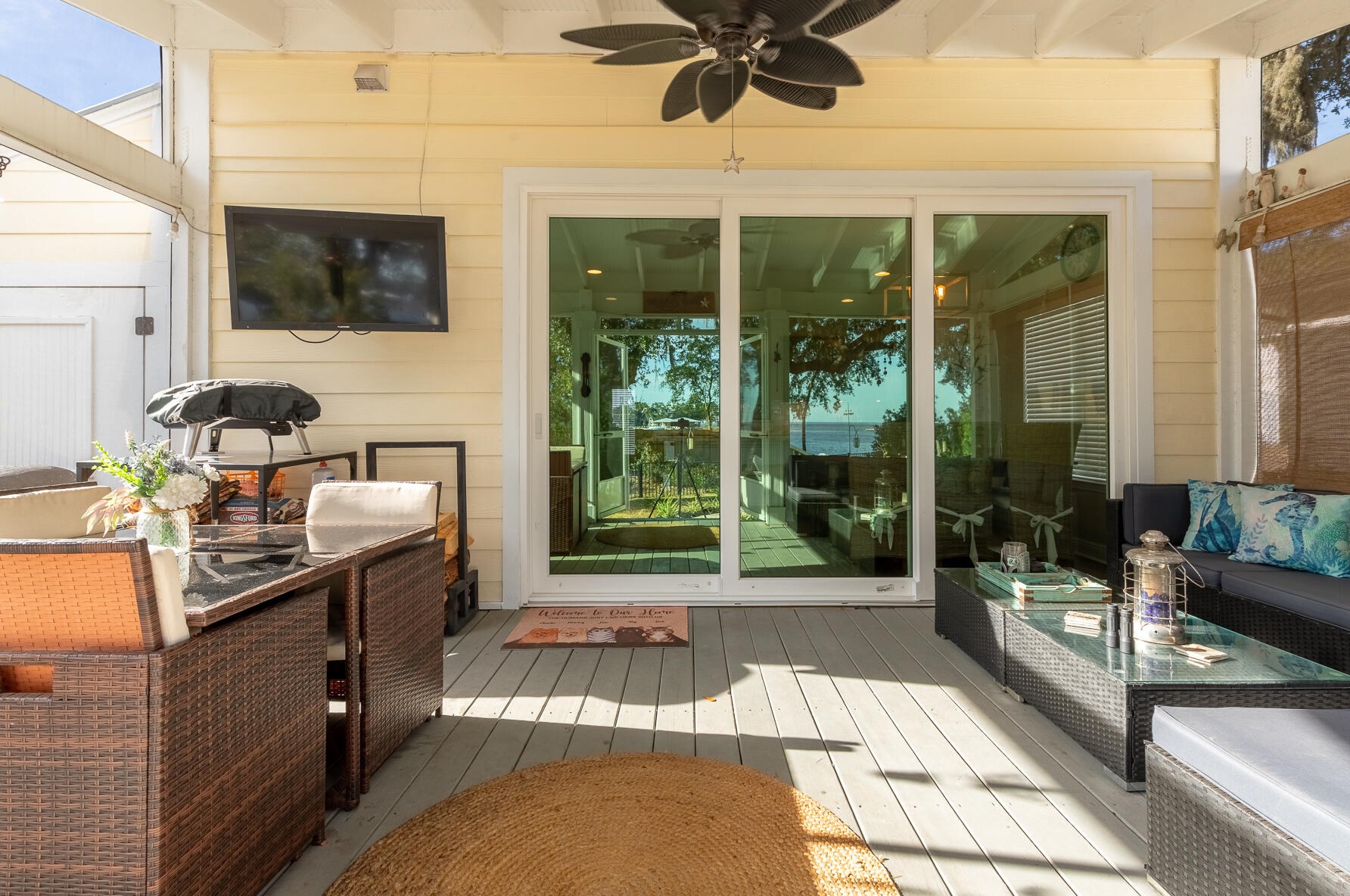 159 Beacon Point Dr, Santa Rosa Beach FL  32459-2611 exterior