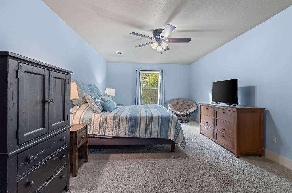 2734 Hugo Ln, Crestview FL  32539-6369 exterior