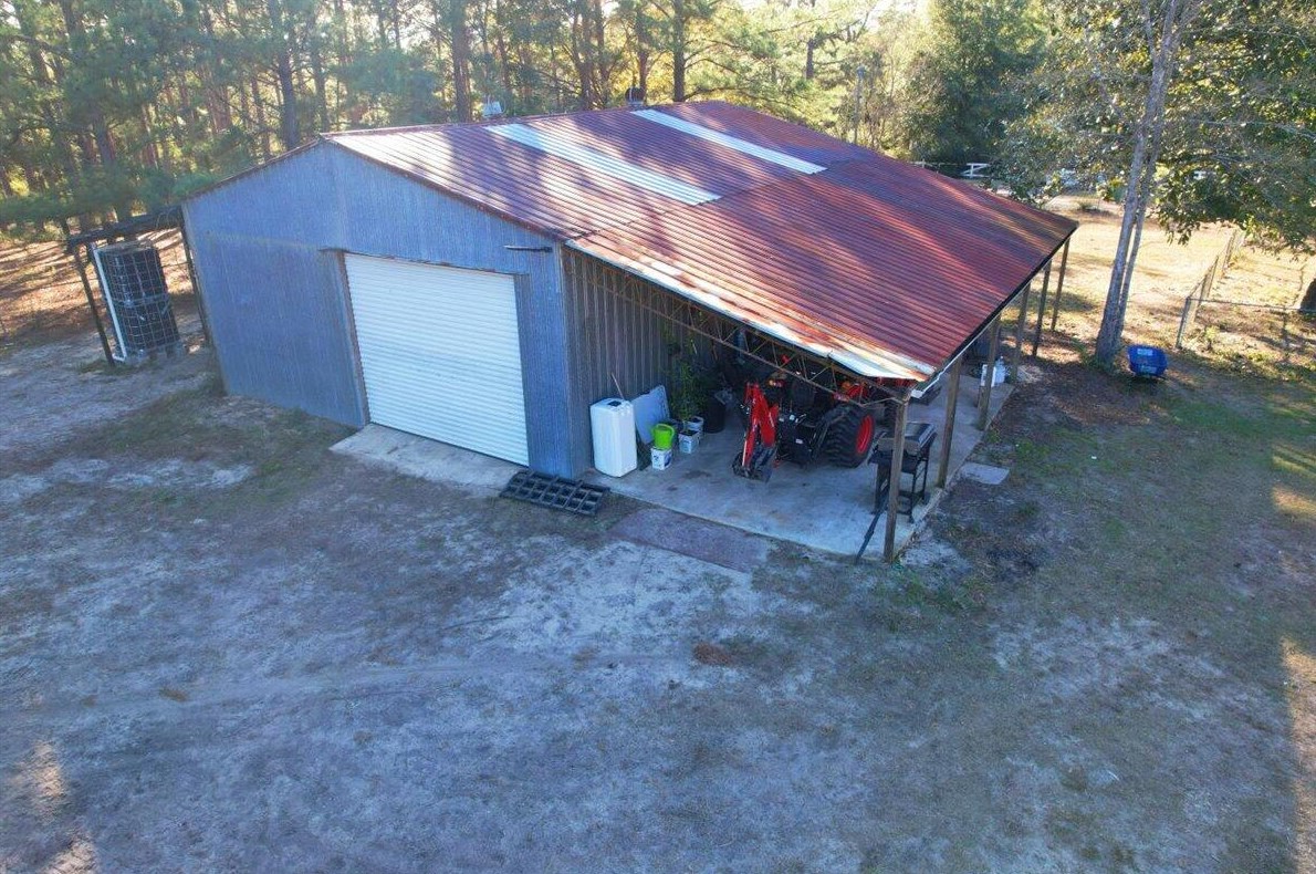 5299 Fairfield Dr, Crestview FL  32536-5415 exterior