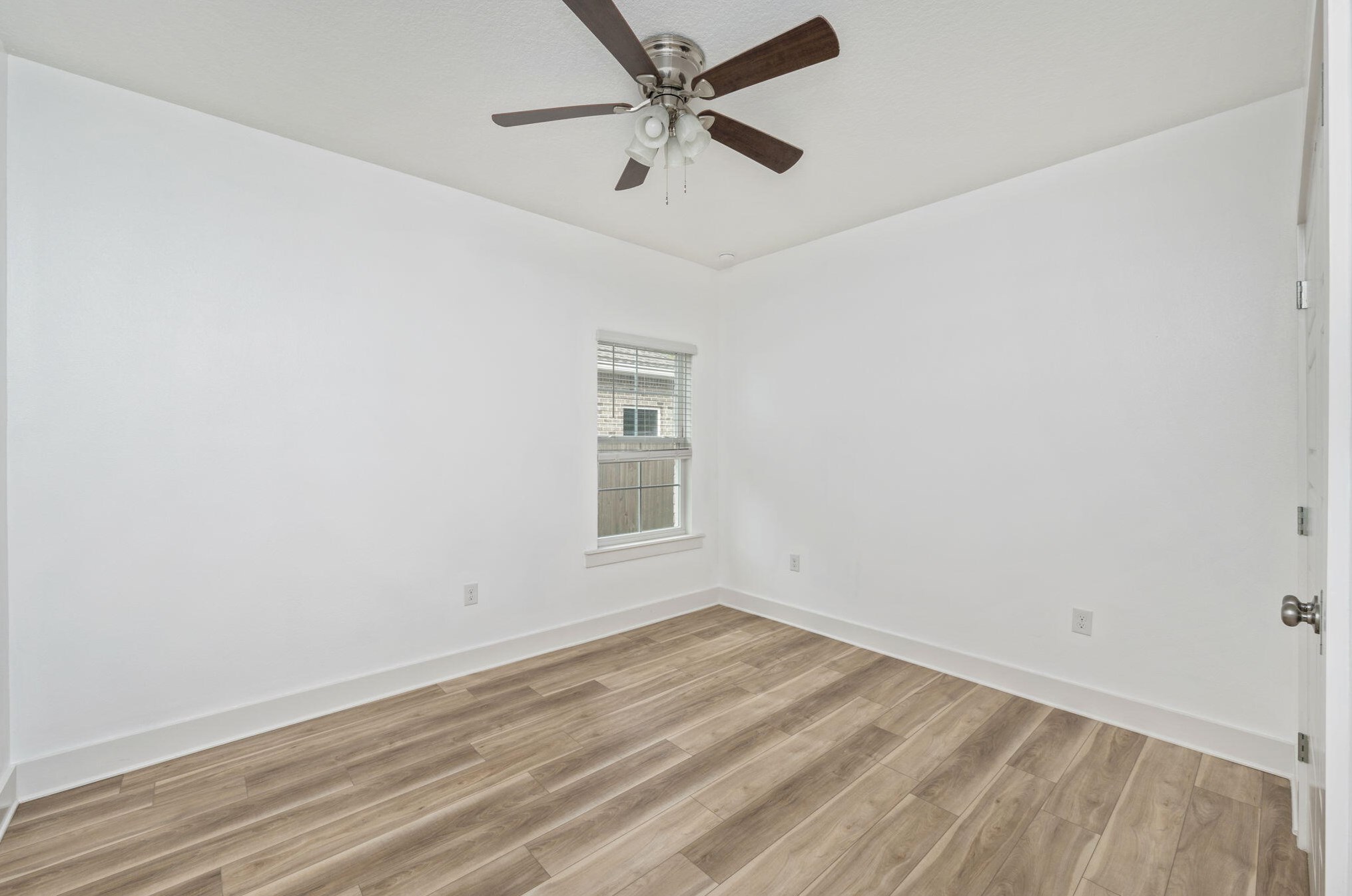 1413 Cedar St, Niceville FL  32578-9747 exterior