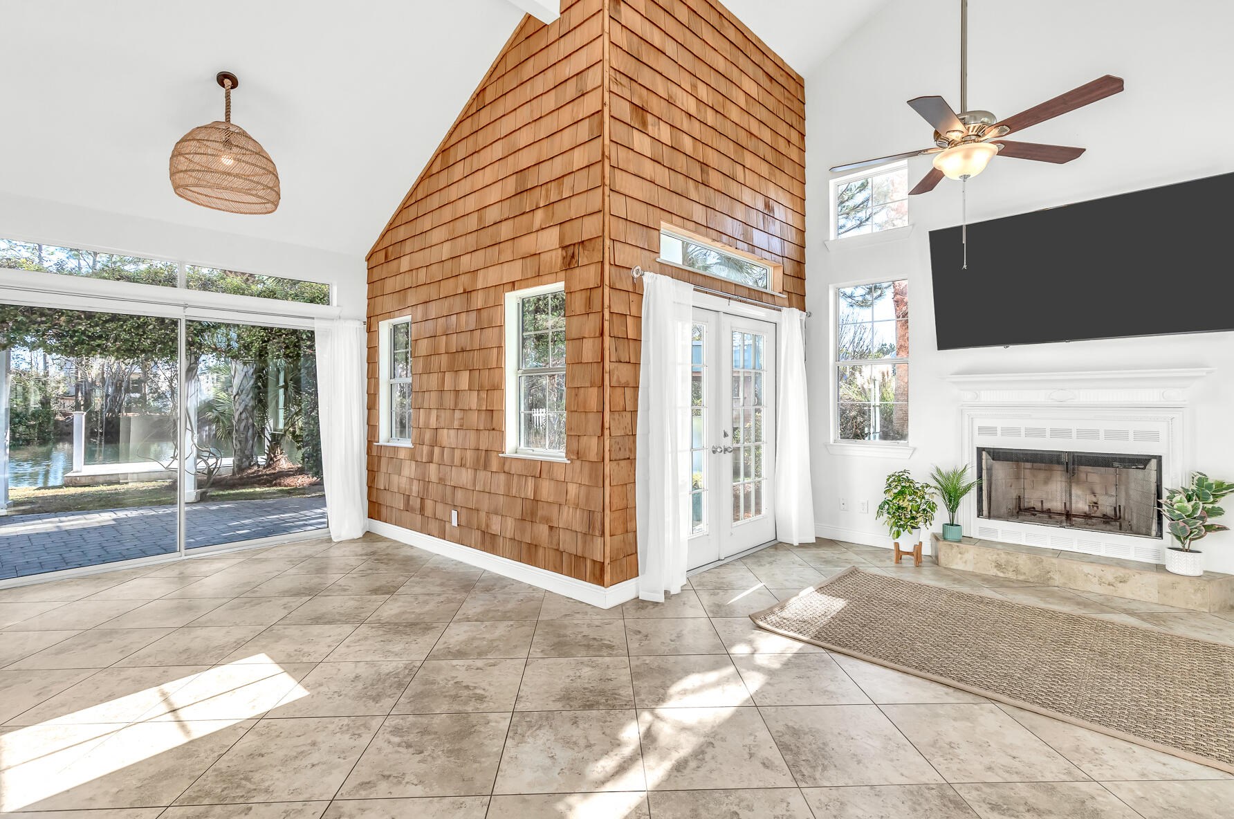 312 Somerset Bridge Rd, Santa Rosa Beach FL  32459-6419 exterior