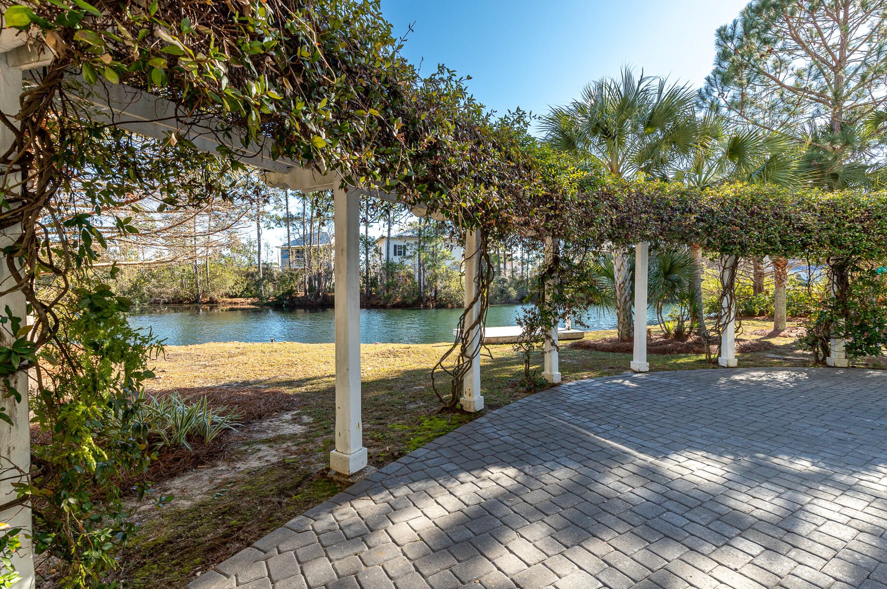 312 Somerset Brg Rd, Santa Rosa Beach FL  32459-6418 exterior