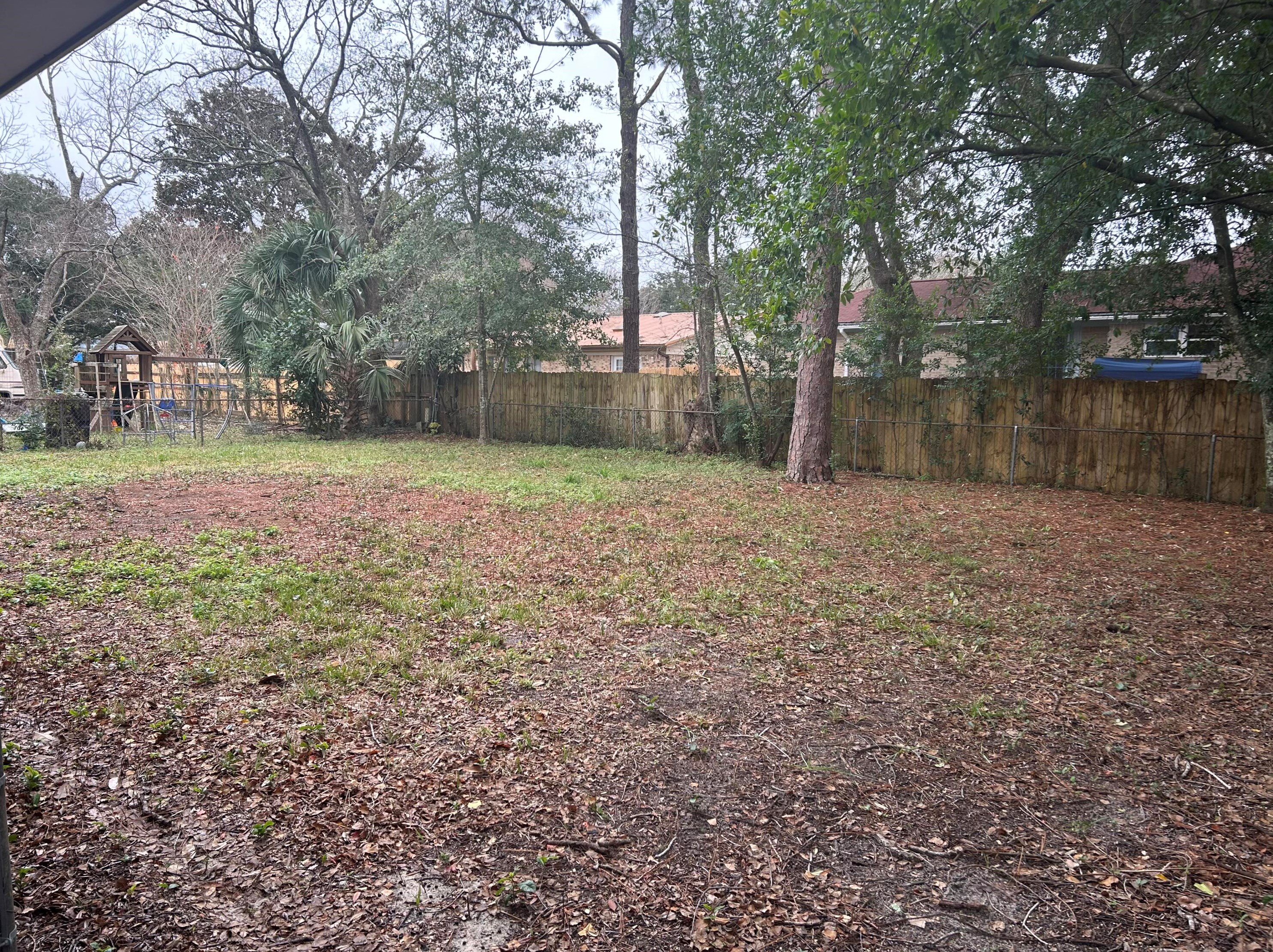 626 Mayflower Ave, Fort Walton Beach FL  32547-3166 exterior