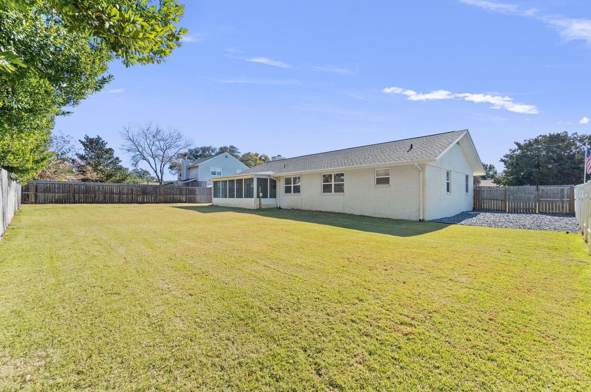 705 Swan Ln, Destin, FL 32541-1933