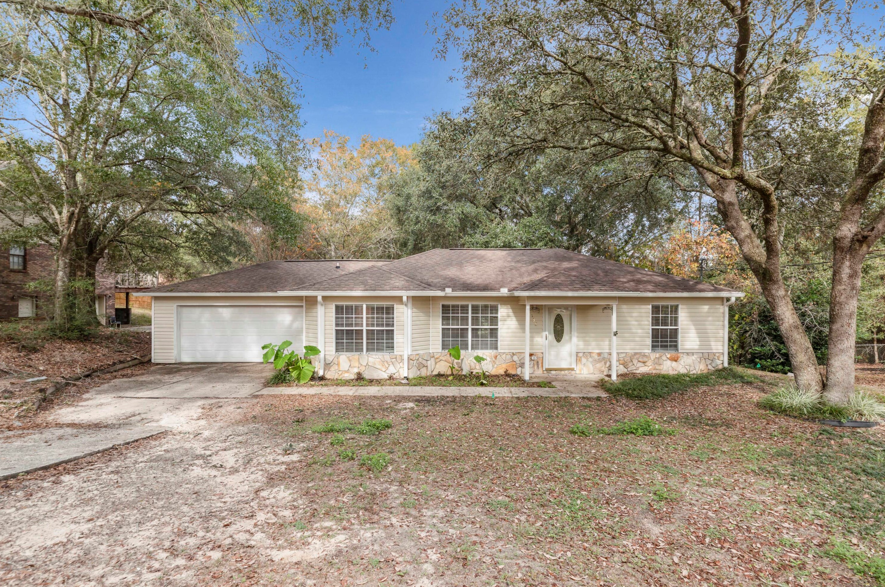 138 Edna Dr, Crestview, FL 32536