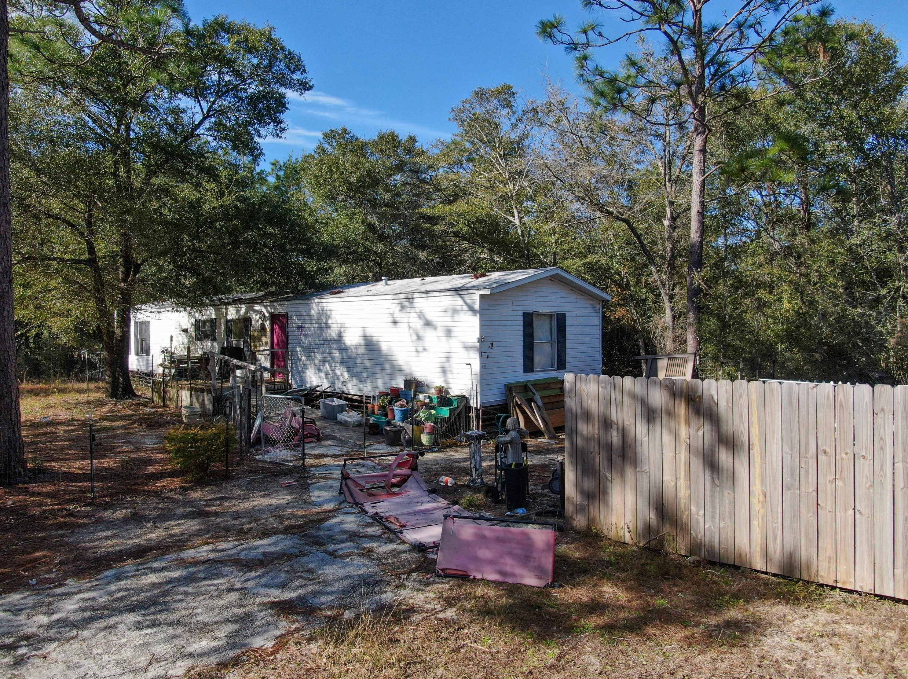 307 Windflower St, Defuniak Springs, FL 32433