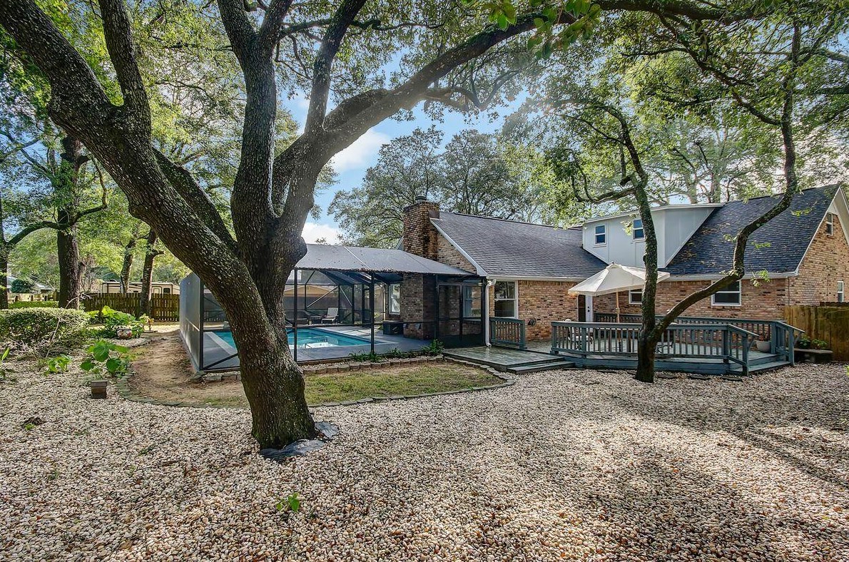 15 Ne Wedgewood Ln Ne, Fort Walton Beach, FL 32547