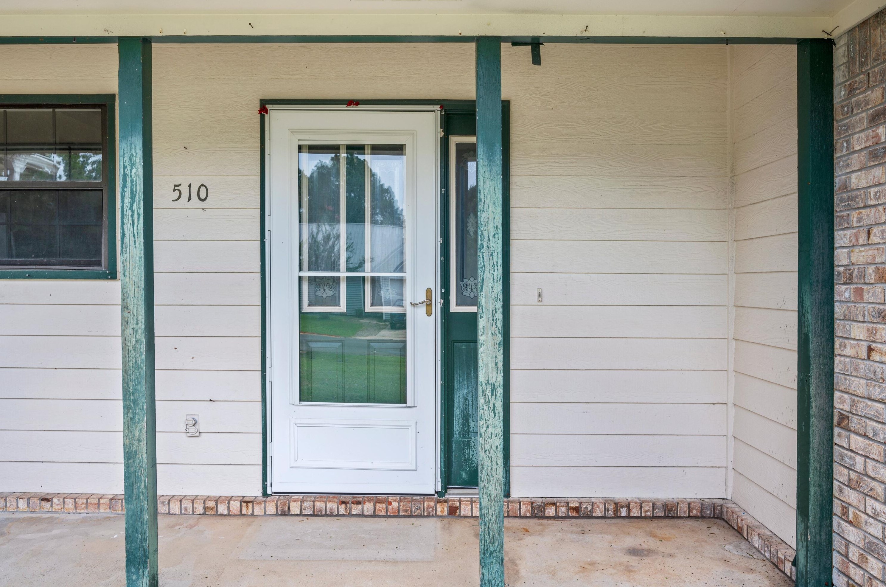 510 Krest Dr, Crestview FL  32536-9225 exterior