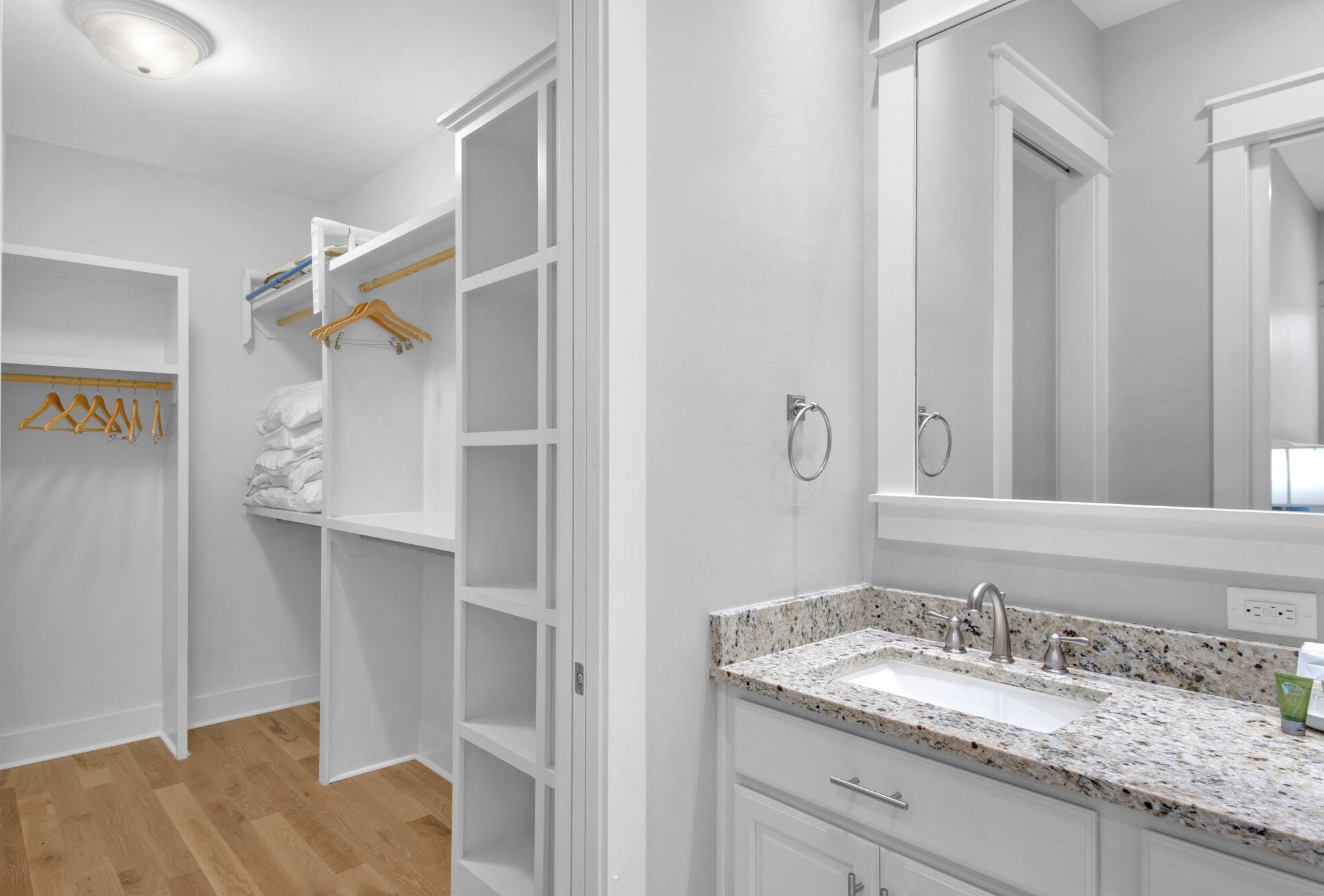 209 Wisteria Way, Santa Rosa Beach FL  32459-7990 exterior