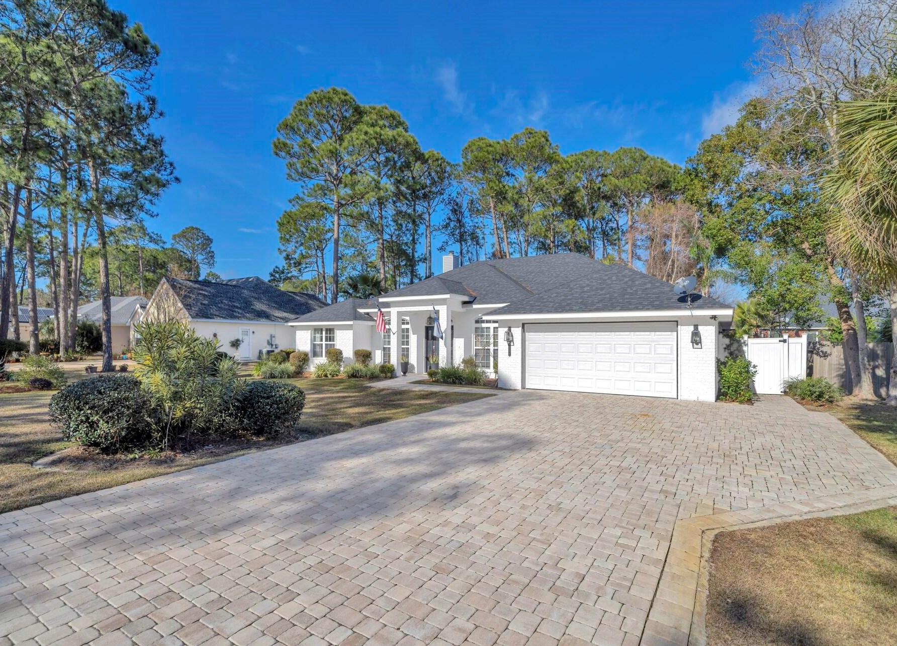 1154 Frst Shr Dr, Destin FL 32550-4679 exterior