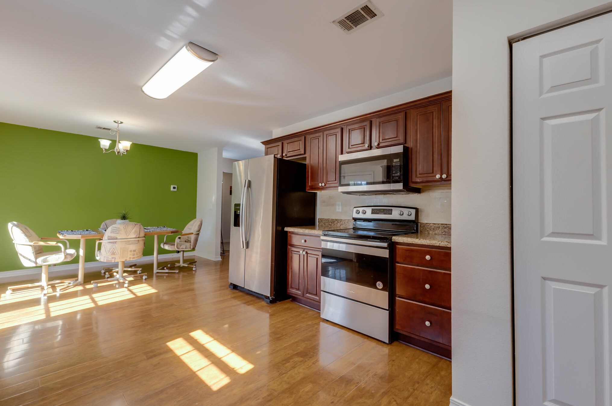 4434 Goldfinch Way, Crestview FL  32539-8716 exterior