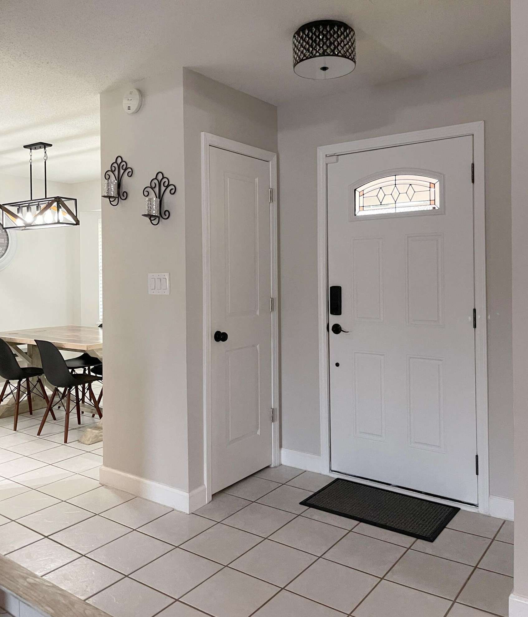 220 Lakeside Ln, Mary Esther FL  32569-1459 exterior