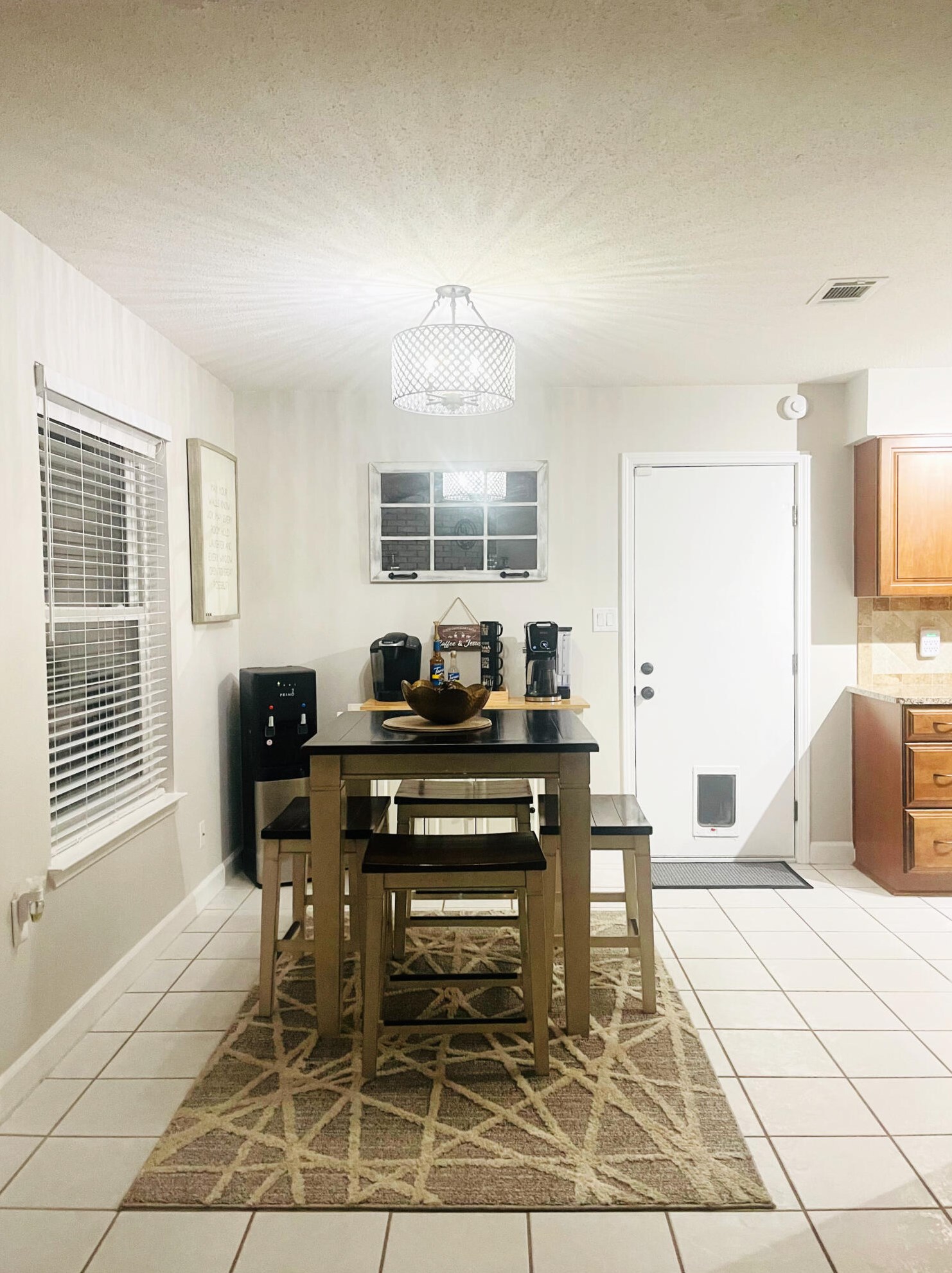220 Lakeside Ln, Mary Esther FL  32569-1459 exterior