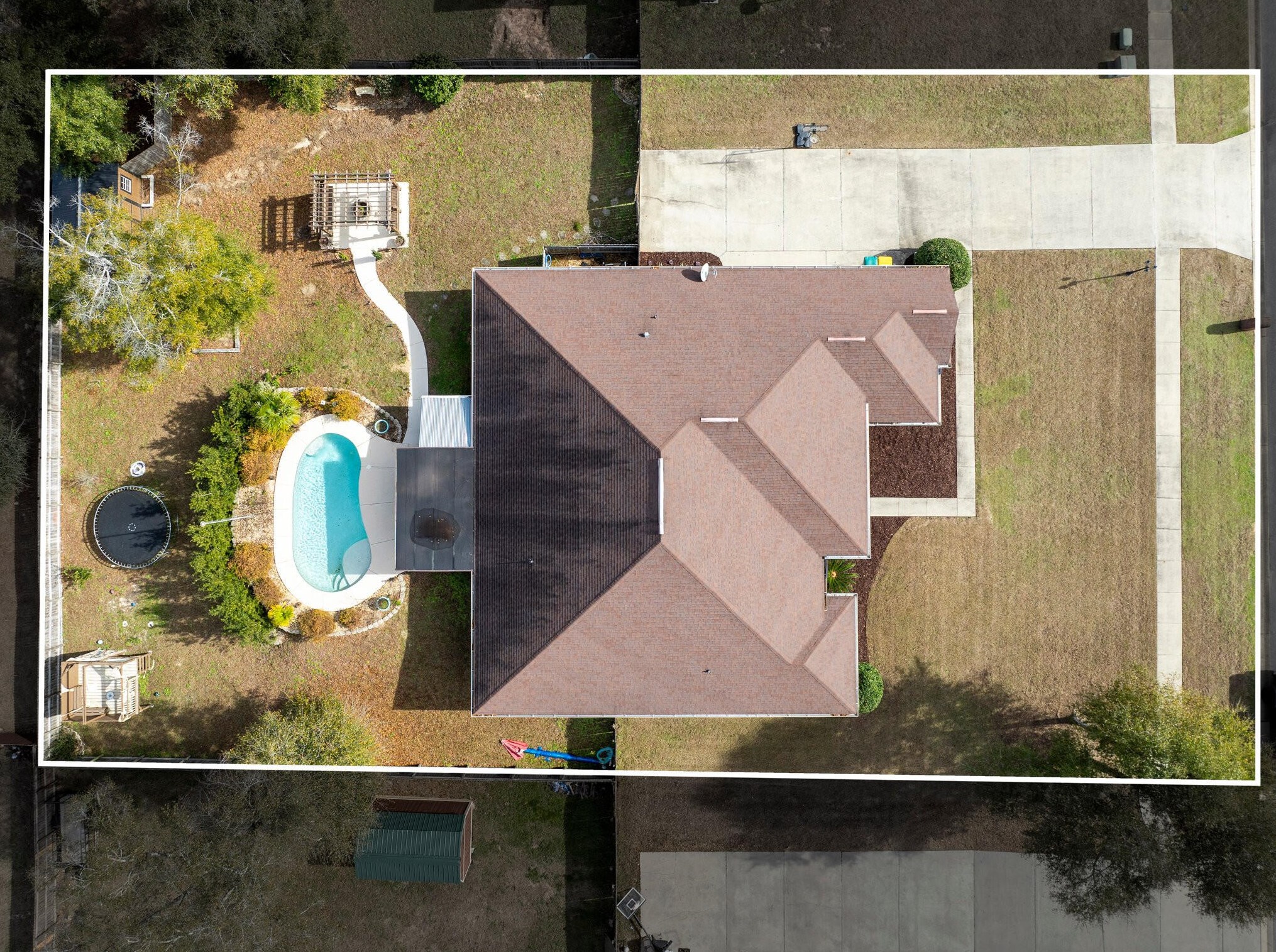 6217 Plum Orchard Way, Crestview FL  32536-4370 exterior