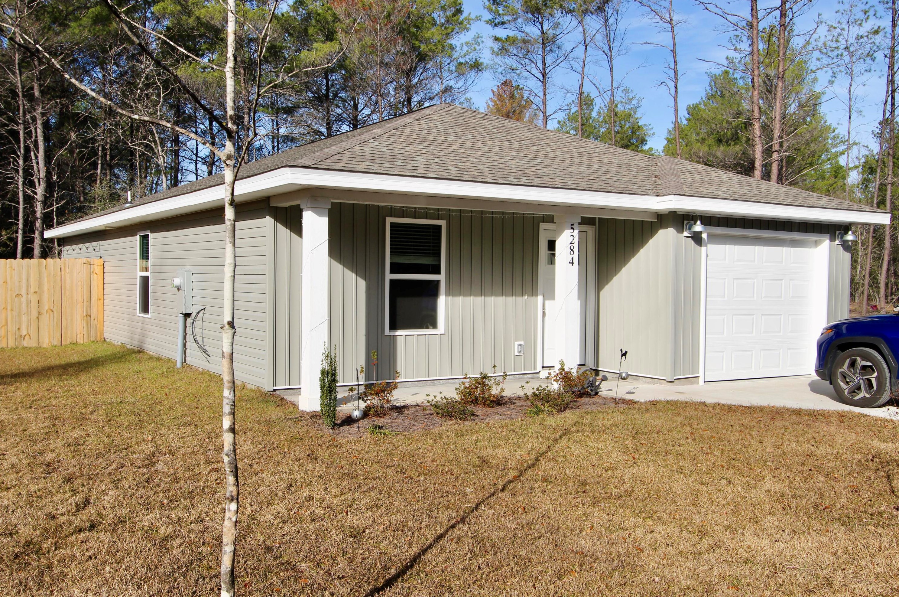 5284 Kervin Rd, Crestview, FL 32539