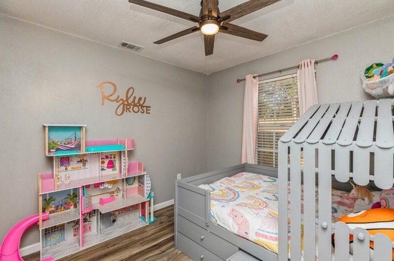 367 Canterbury Cir, Fort Walton Beach FL  32548-4588 exterior