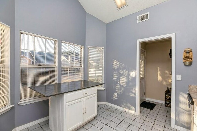 367 Canterbury Cir, Fort Walton Beach FL  32548-4588 exterior