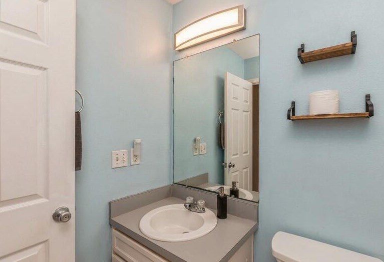 367 Canterbury Cir, Fort Walton Beach FL  32548-4588 exterior