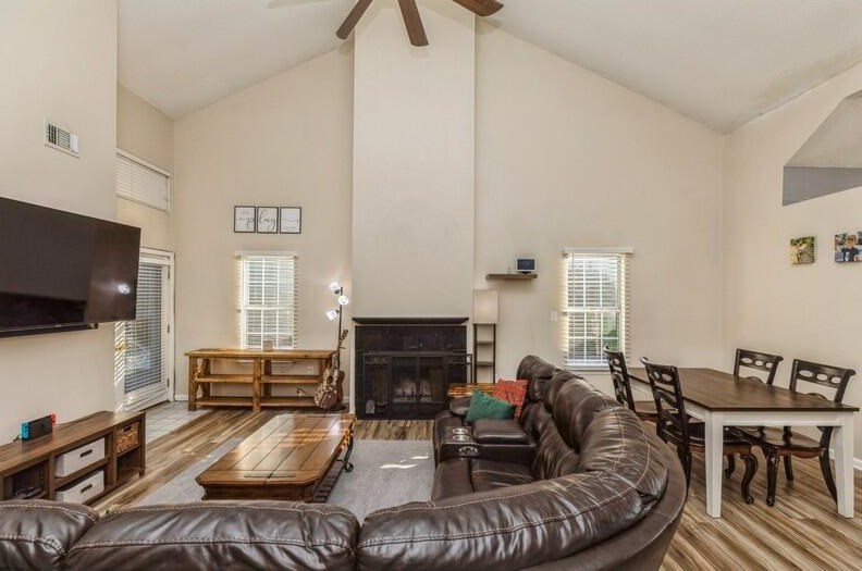 367 Canterbury Cir, Fort Walton Beach FL  32548-4588 exterior