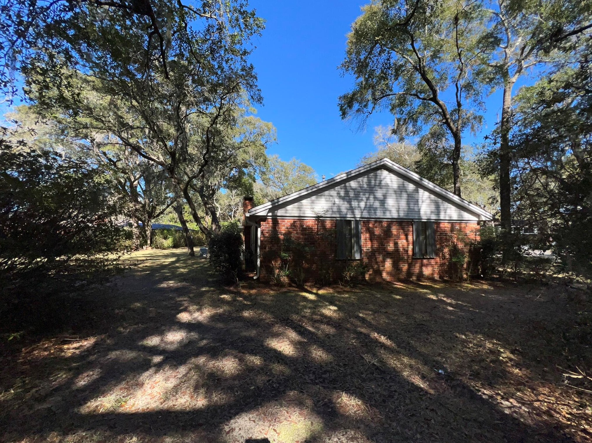 18 Sherwood Rd, Fort Walton Beach FL  32547-1635 exterior