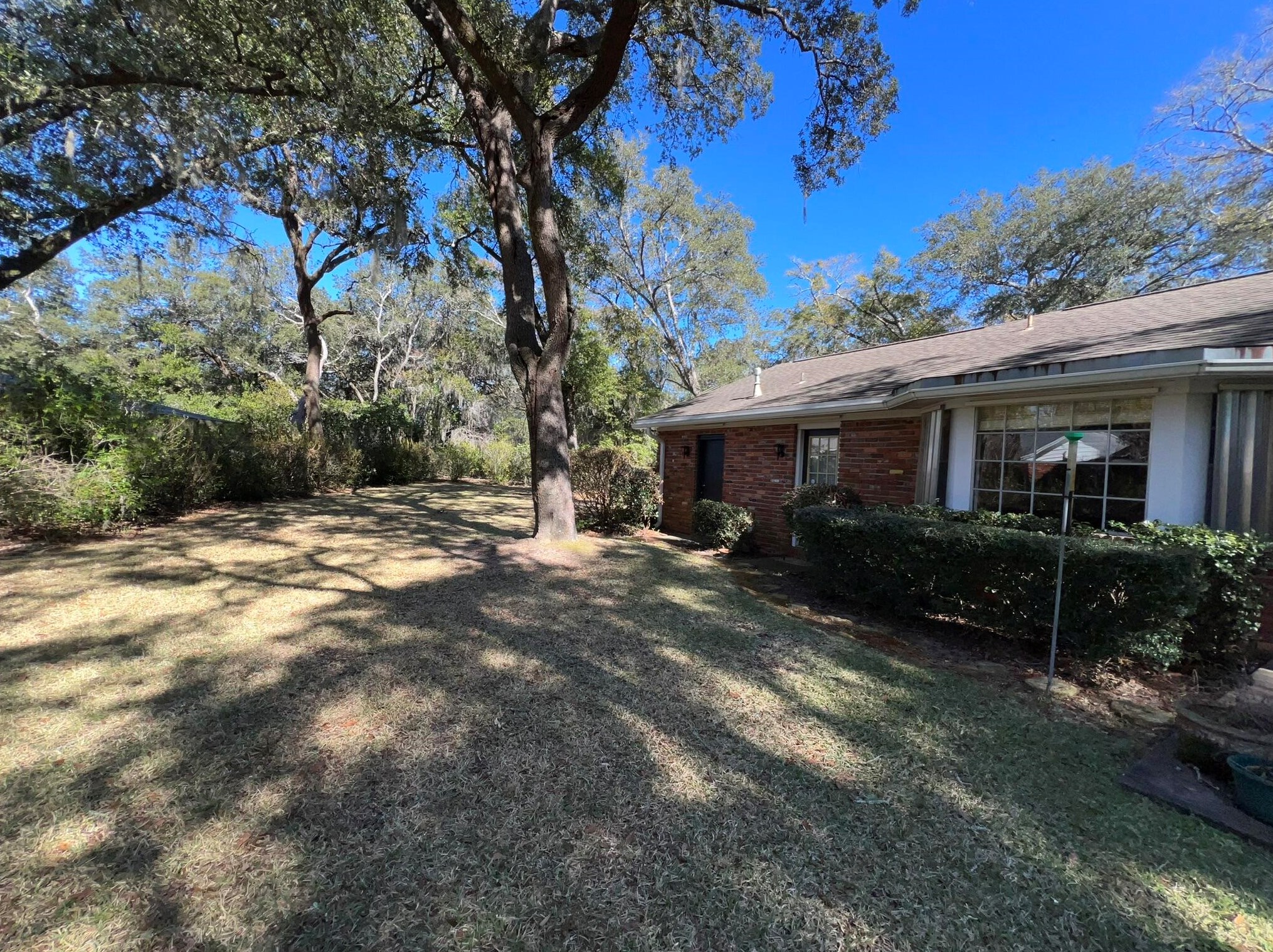 18 Sherwood Rd, Fort Walton Beach FL  32547-1635 exterior