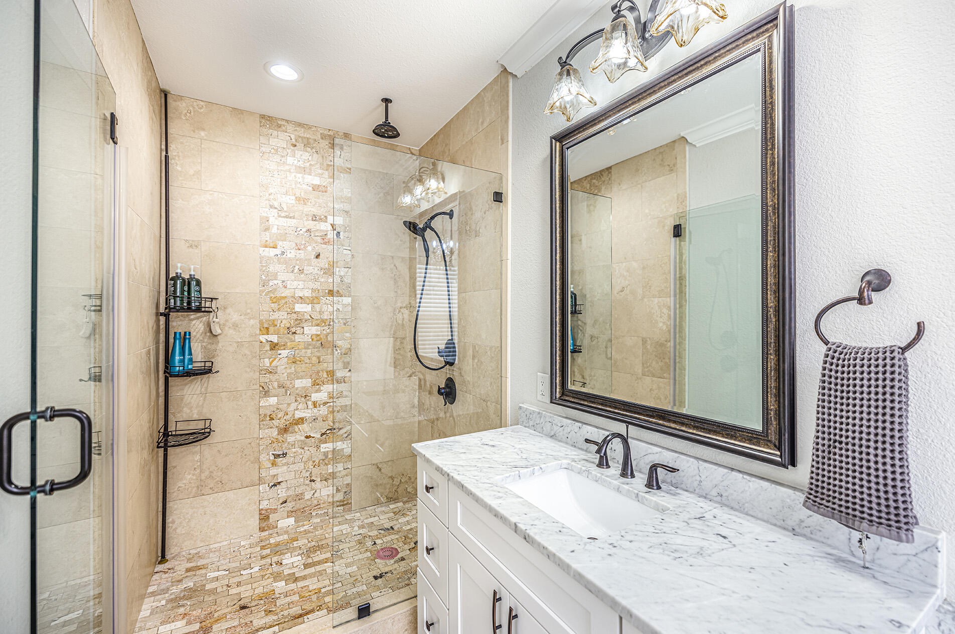 1729 Bolton Village Ln, Niceville FL  32578-8739 exterior