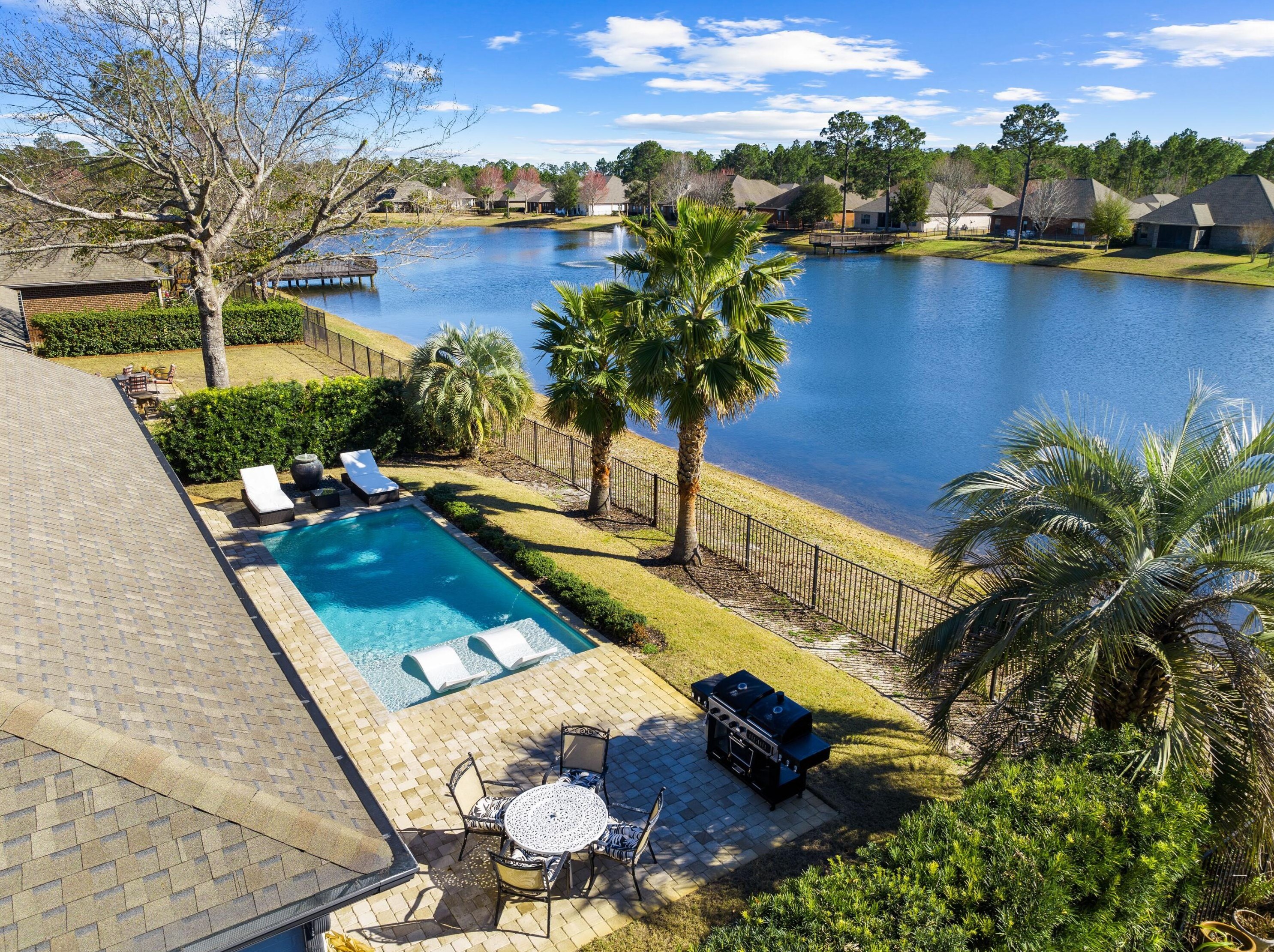 461 Whispering Lake Dr, Santa Rosa Beach FL  32459-4293 exterior