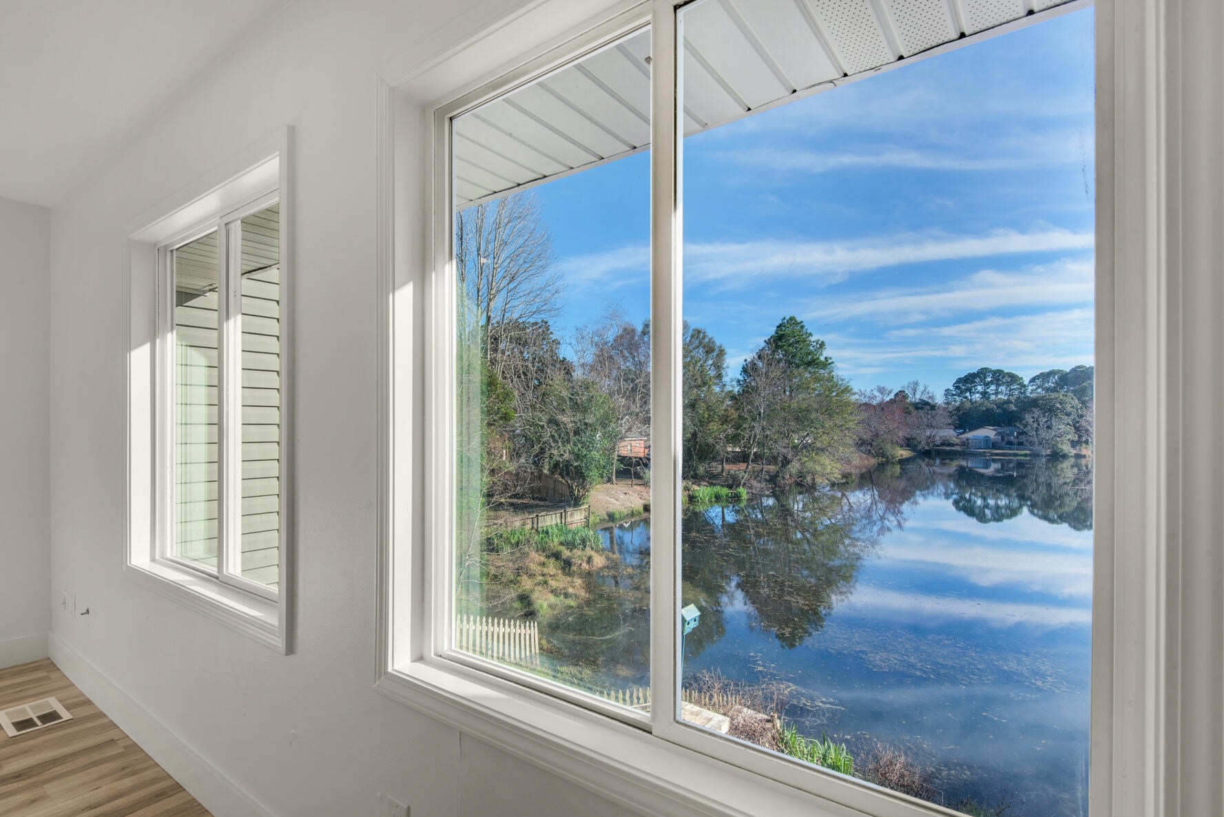 546 Clifford St, Fort Walton Beach, FL 32547