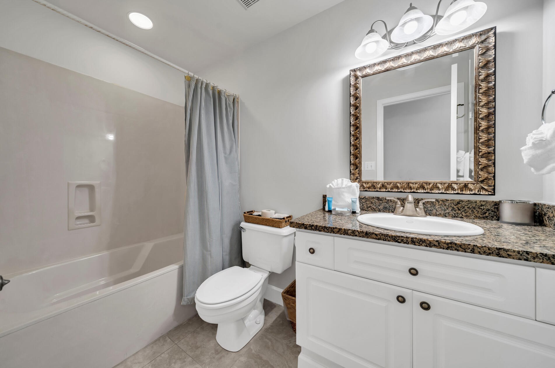 8856 Baypine Dr, Destin FL  32550-5800 exterior